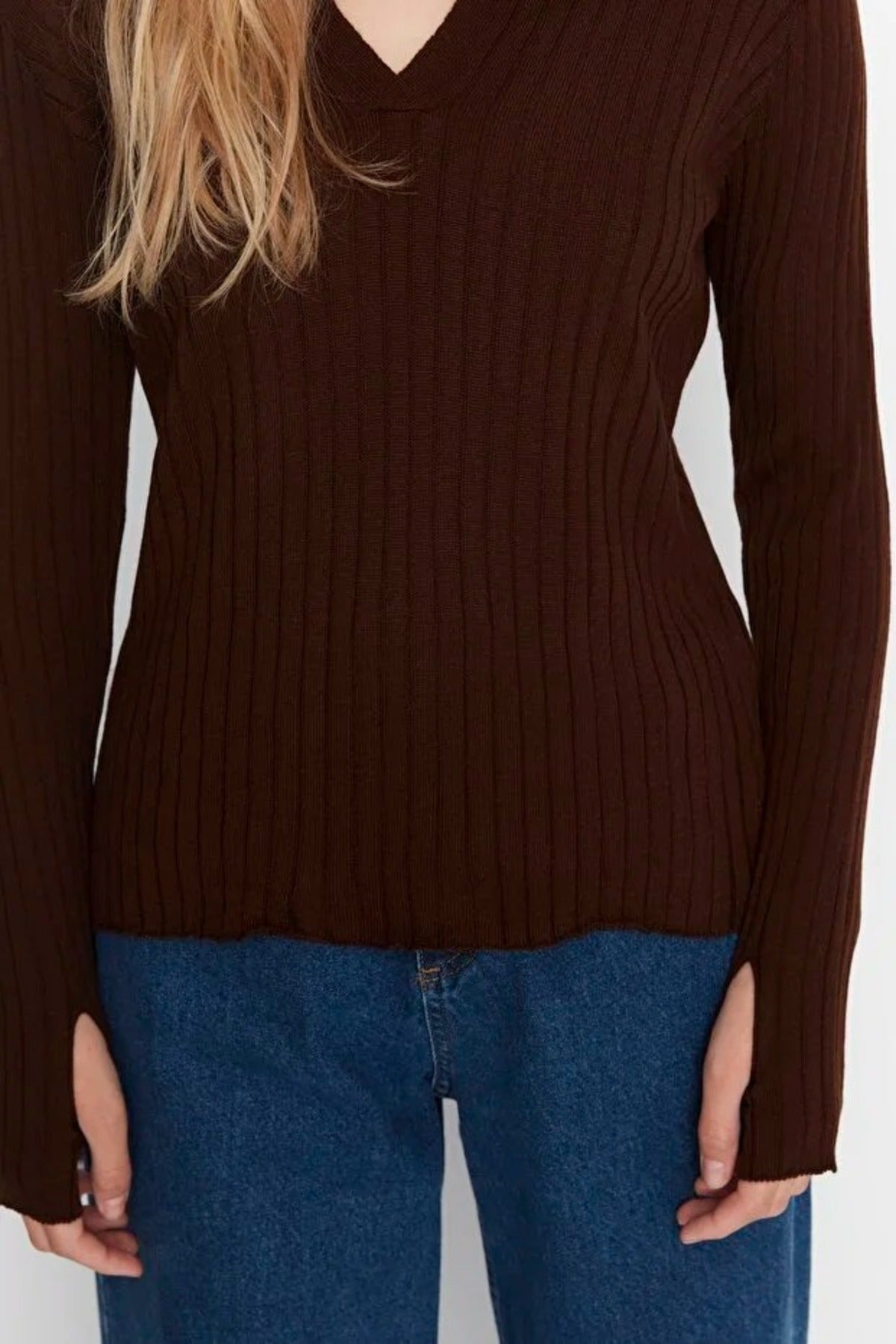 Polo Neck Knit Sweater with Finger Detail
