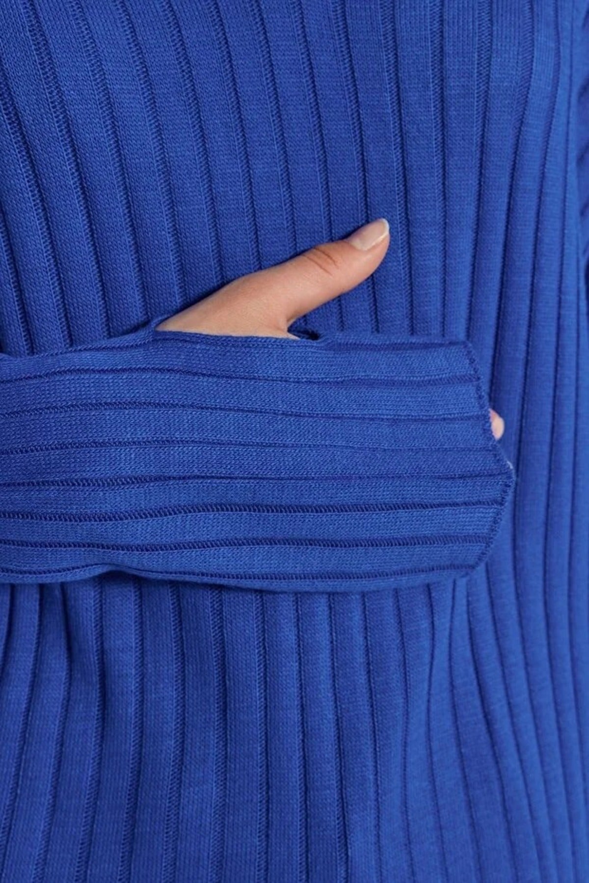 Polo Neck Knit Sweater with Finger Detail