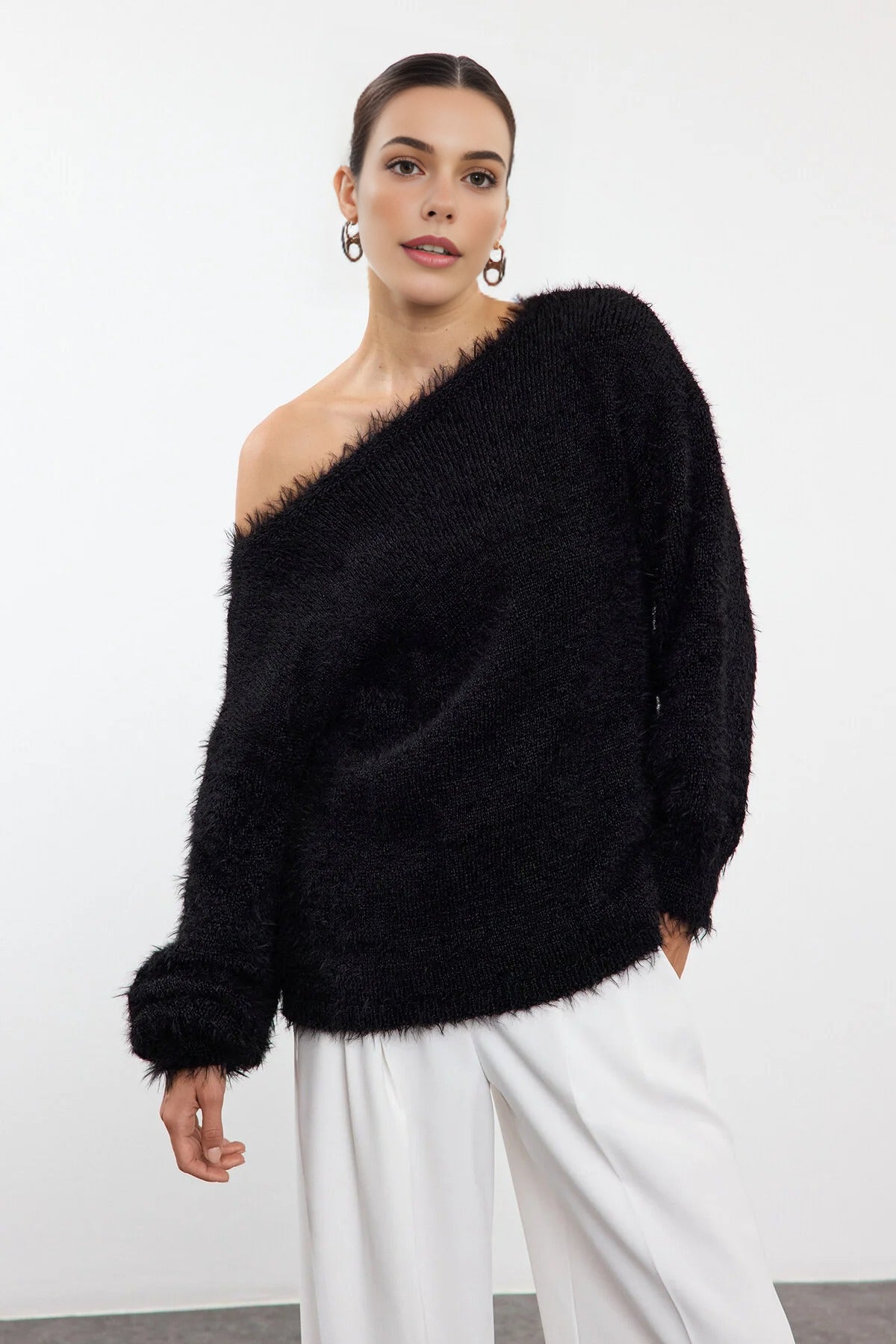 Furry Turn-Down Collar Knit Sweater