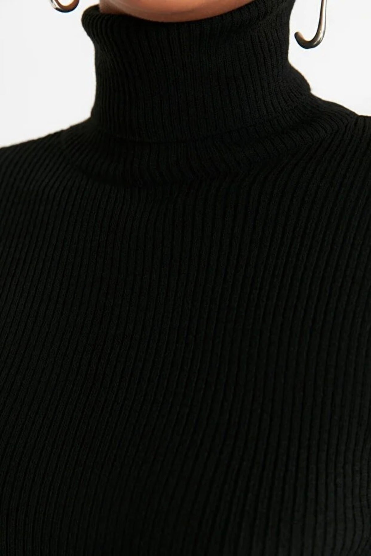Basic Turtleneck Knit Sweater