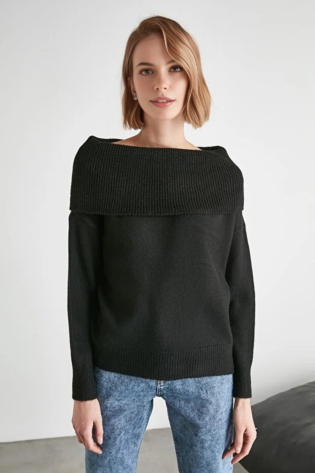 Soft Textured Carmen Collar Knit Sweater