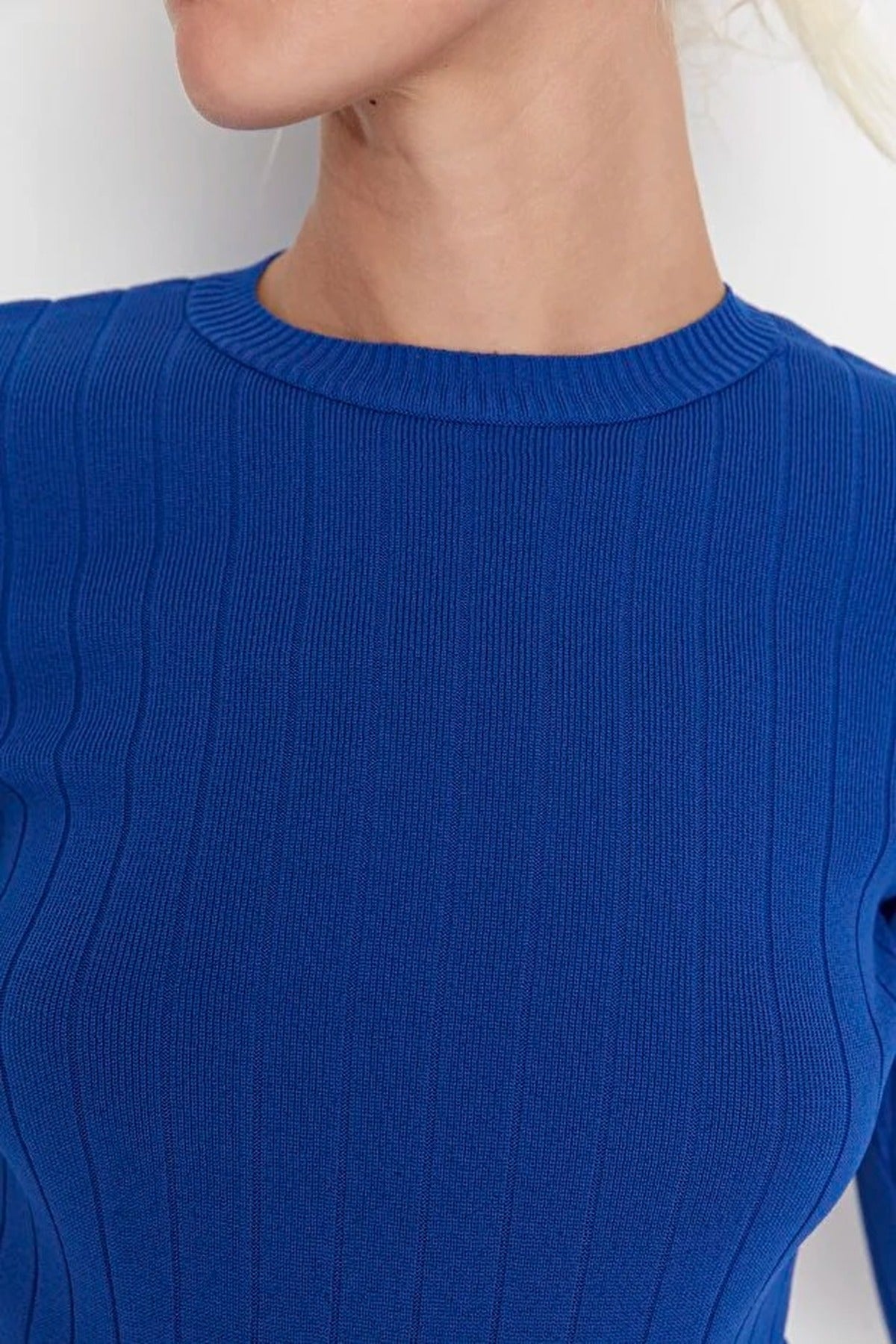 Basic Crew Neck Knit Sweater