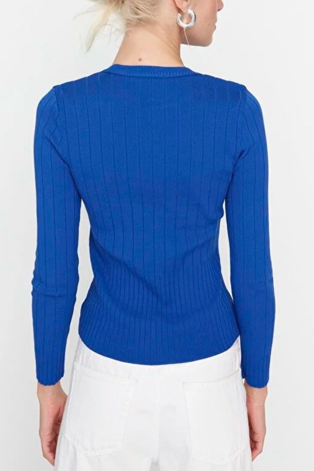 Basic Crew Neck Knit Sweater