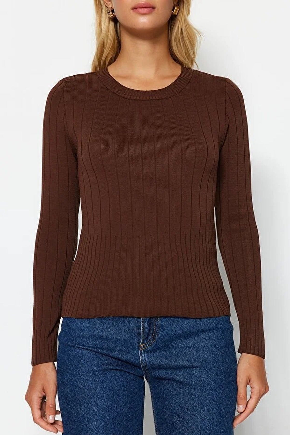 Basic Crew Neck Knit Sweater