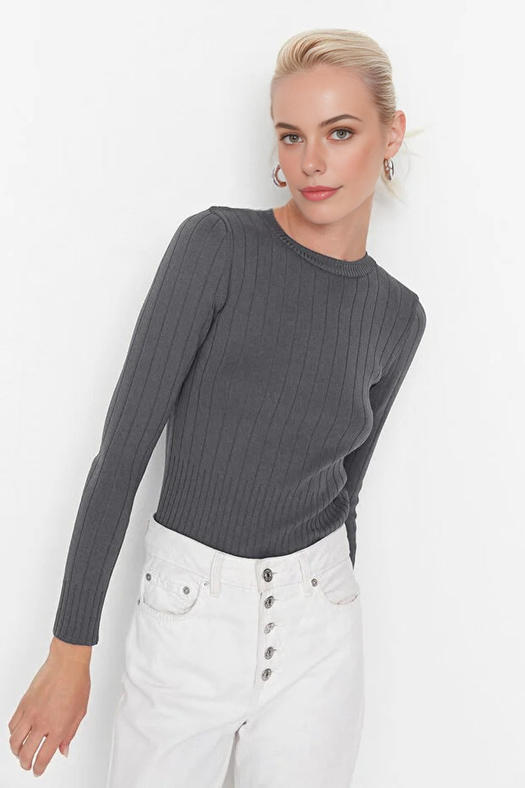 Basic Crew Neck Knit Sweater