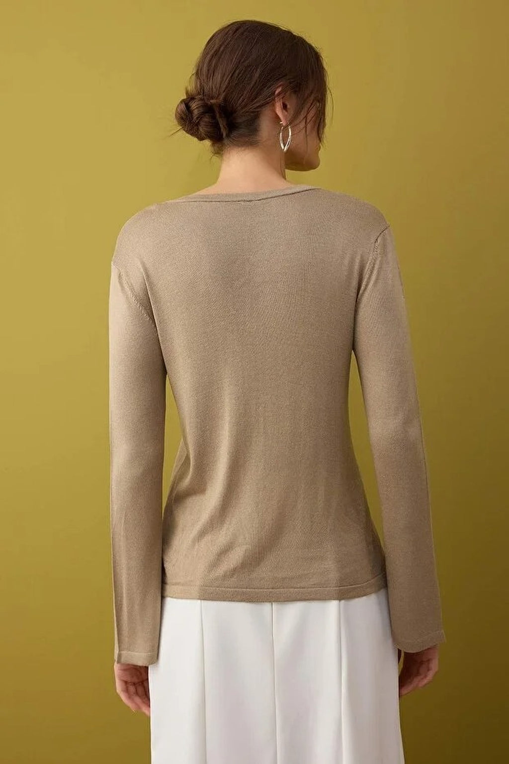 V-Neck Basic Knit Sweater
