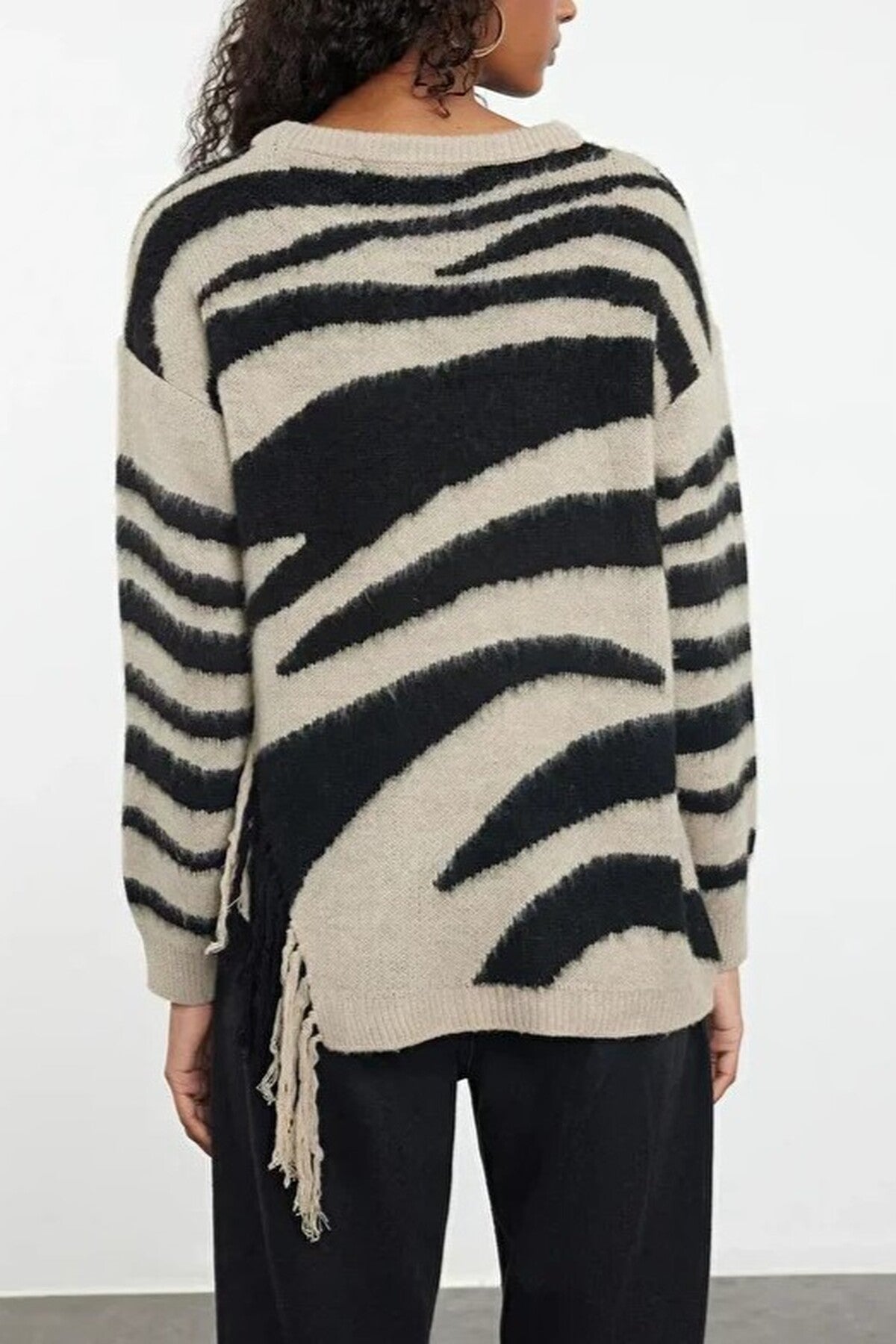 Soft Textured Zebra Print Knit Sweater