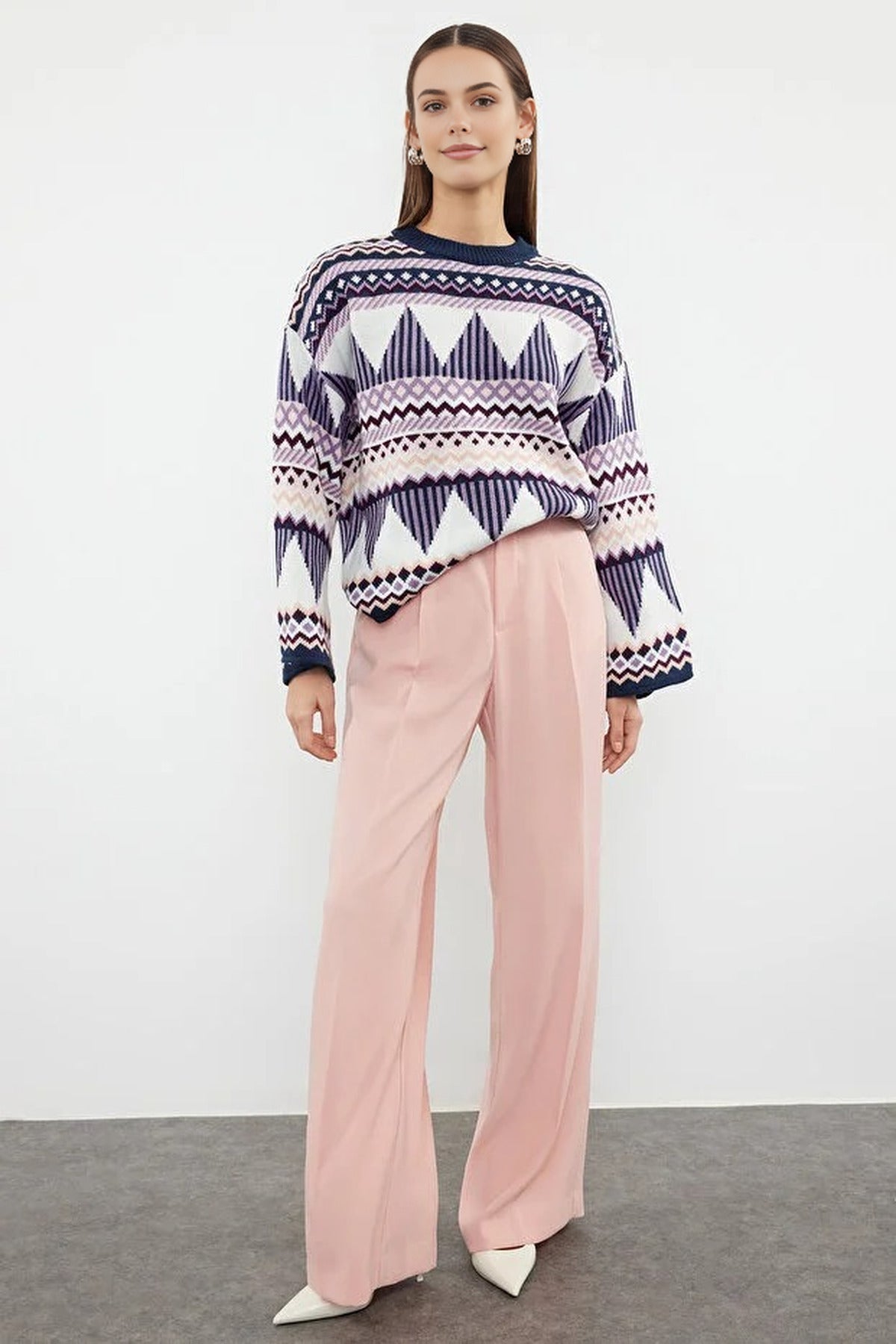 Ethnic Patterned Crew Neck Knit Sweater