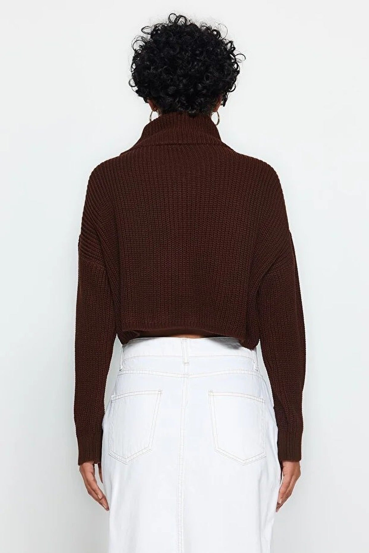 Super Crop Knit Sweater with Zipper Detail