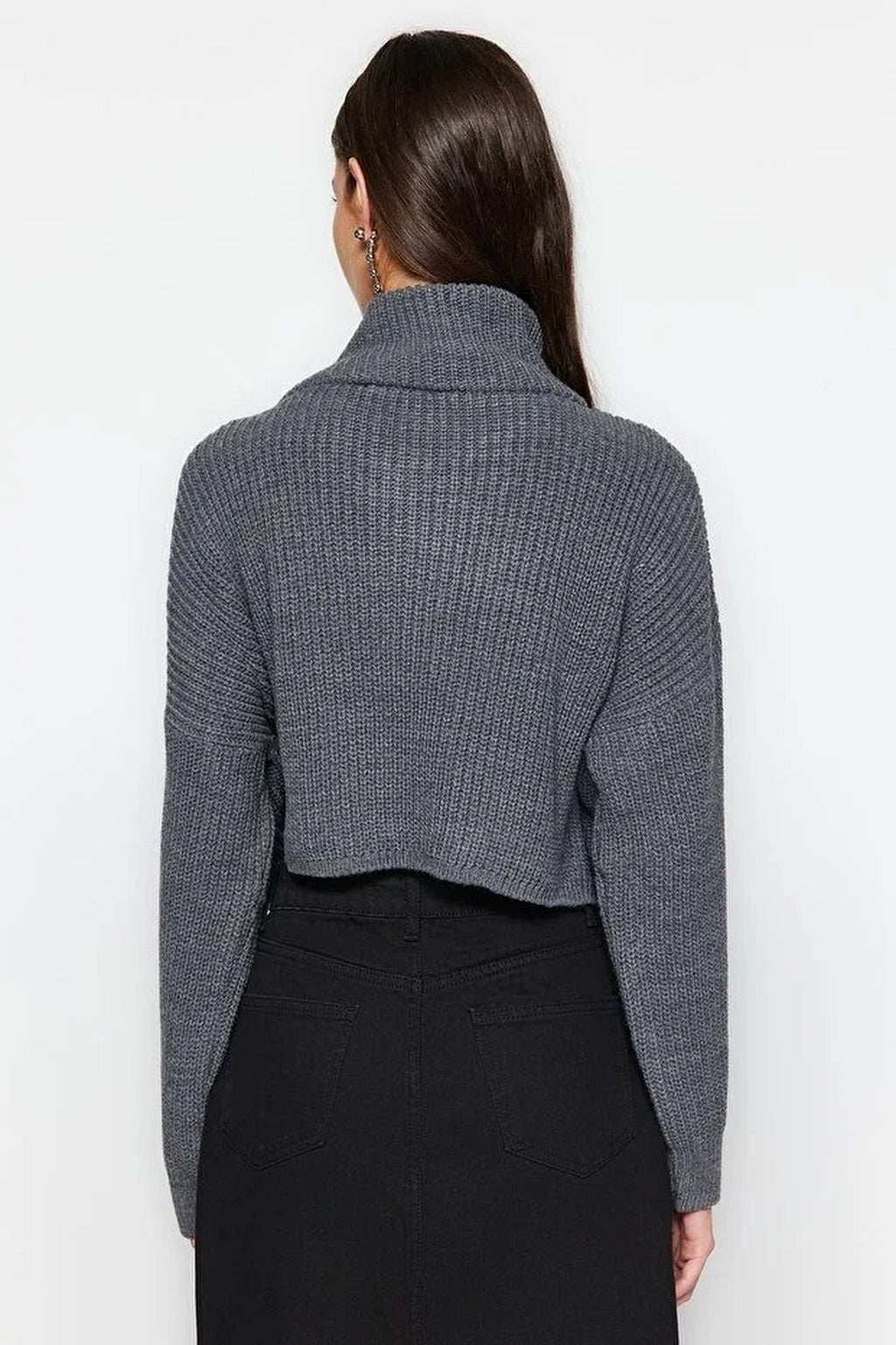 Super Crop Knit Sweater with Zipper Detail