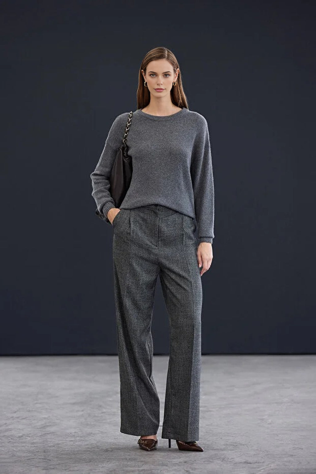 Cashmere Blend Crew Neck Knit Sweater
