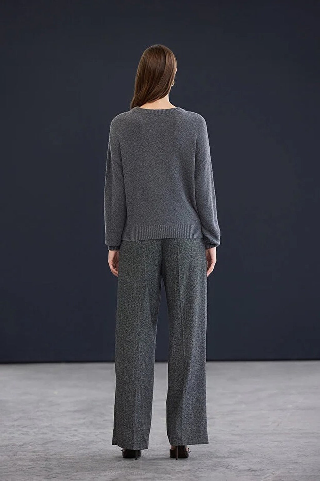 Cashmere Blend Crew Neck Knit Sweater