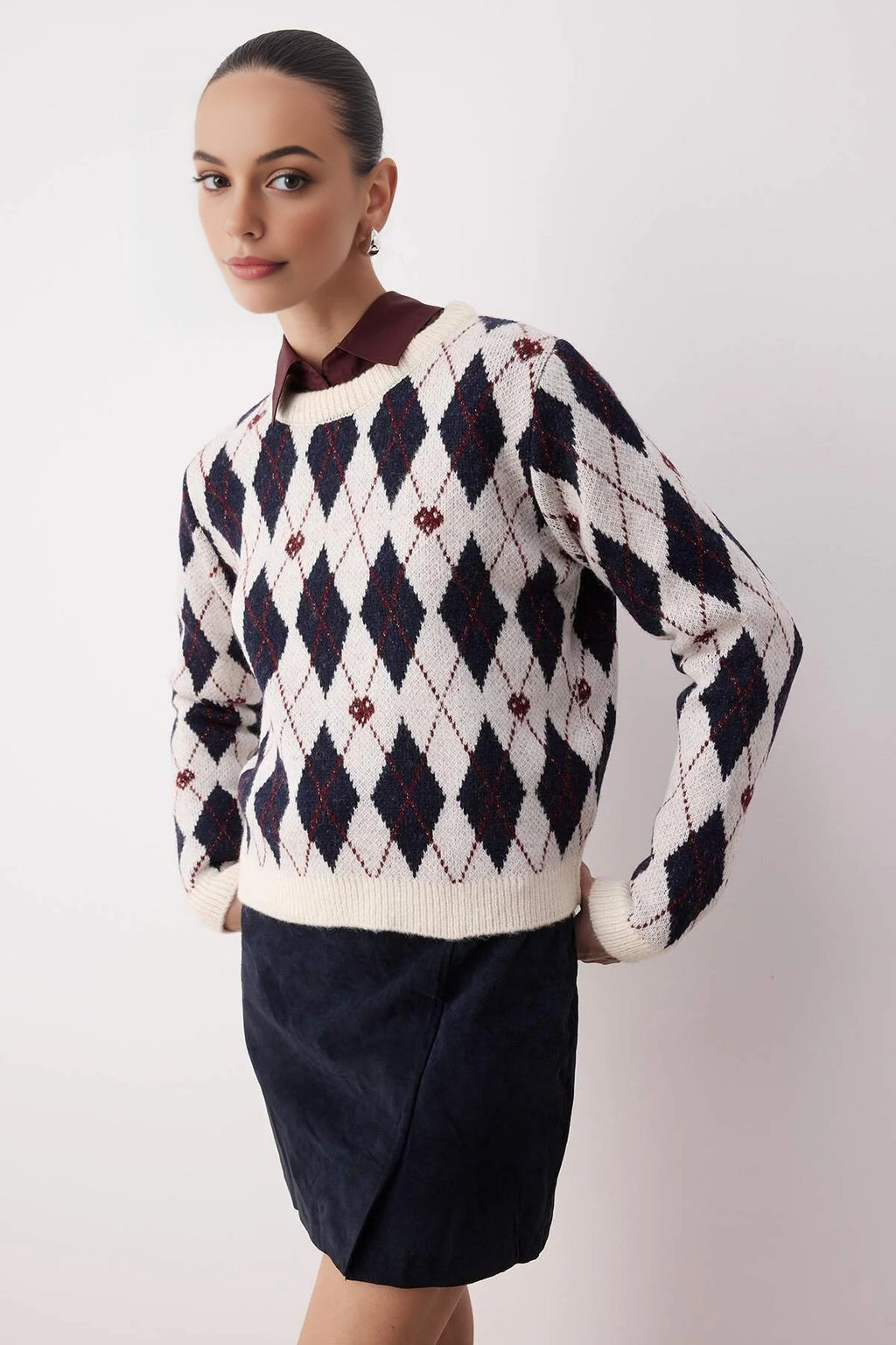 Soft Textured Patterned Glittery Knit Sweater