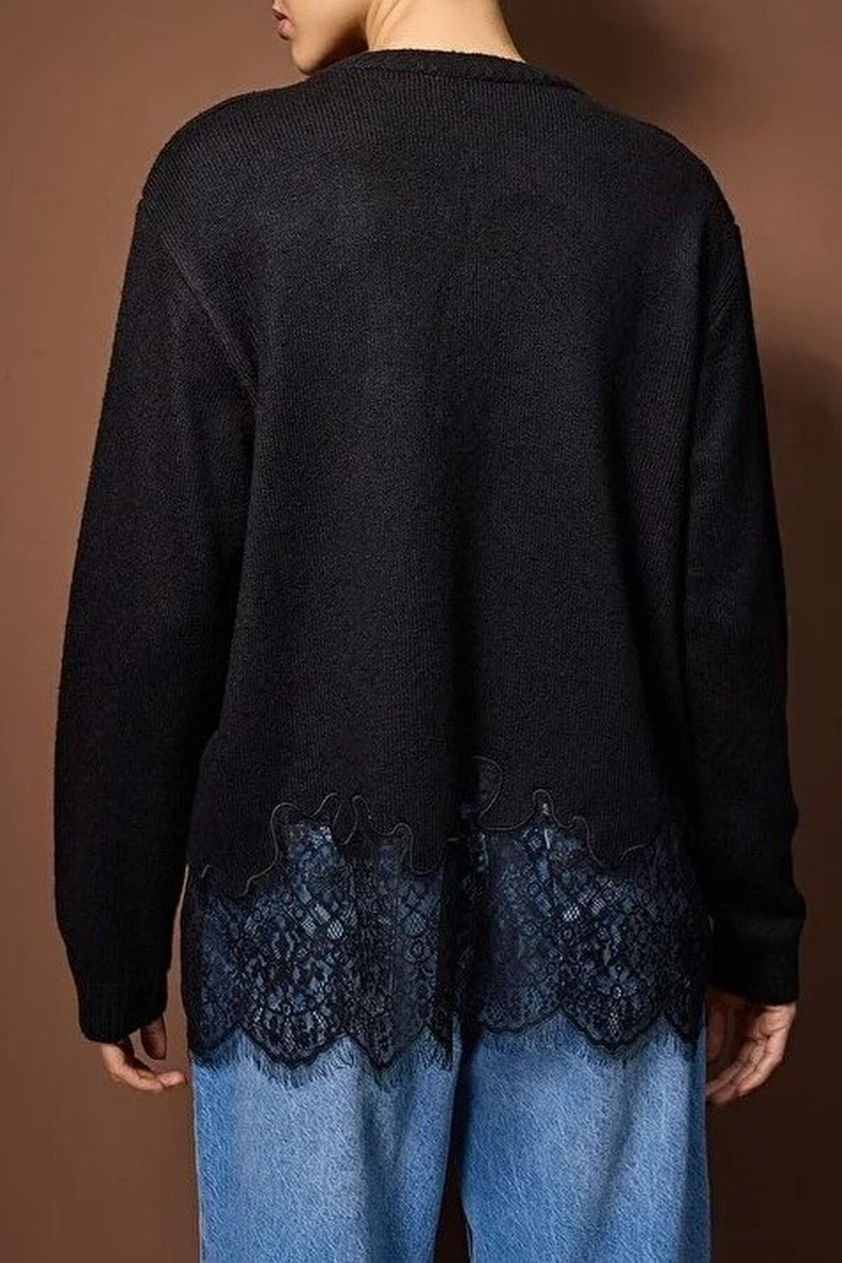 Lace Detail Knit Sweater