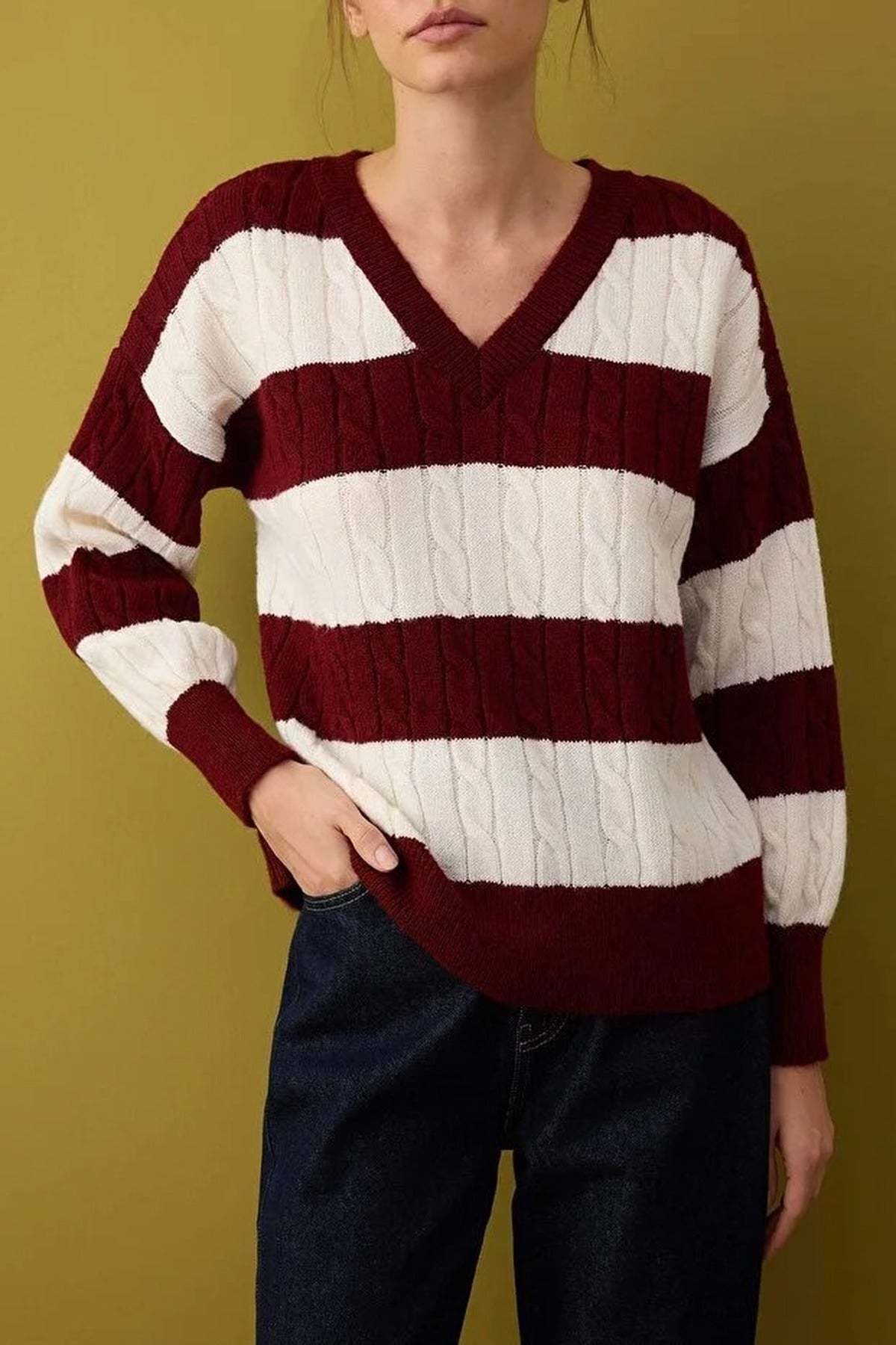 Soft Textured Color Blocking Knit Sweater