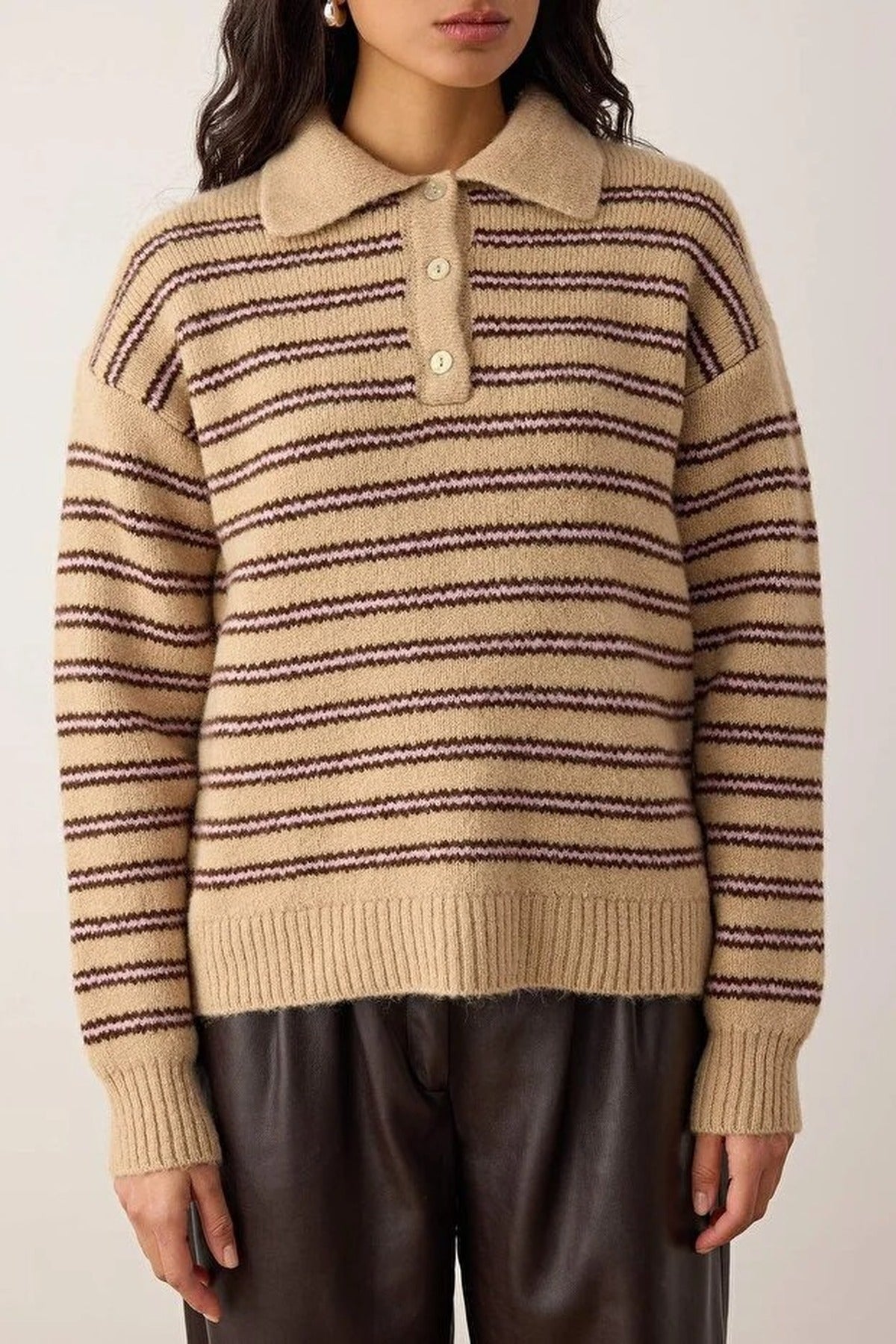 Basic Loose Fit Special Yarn Striped Knit Sweater