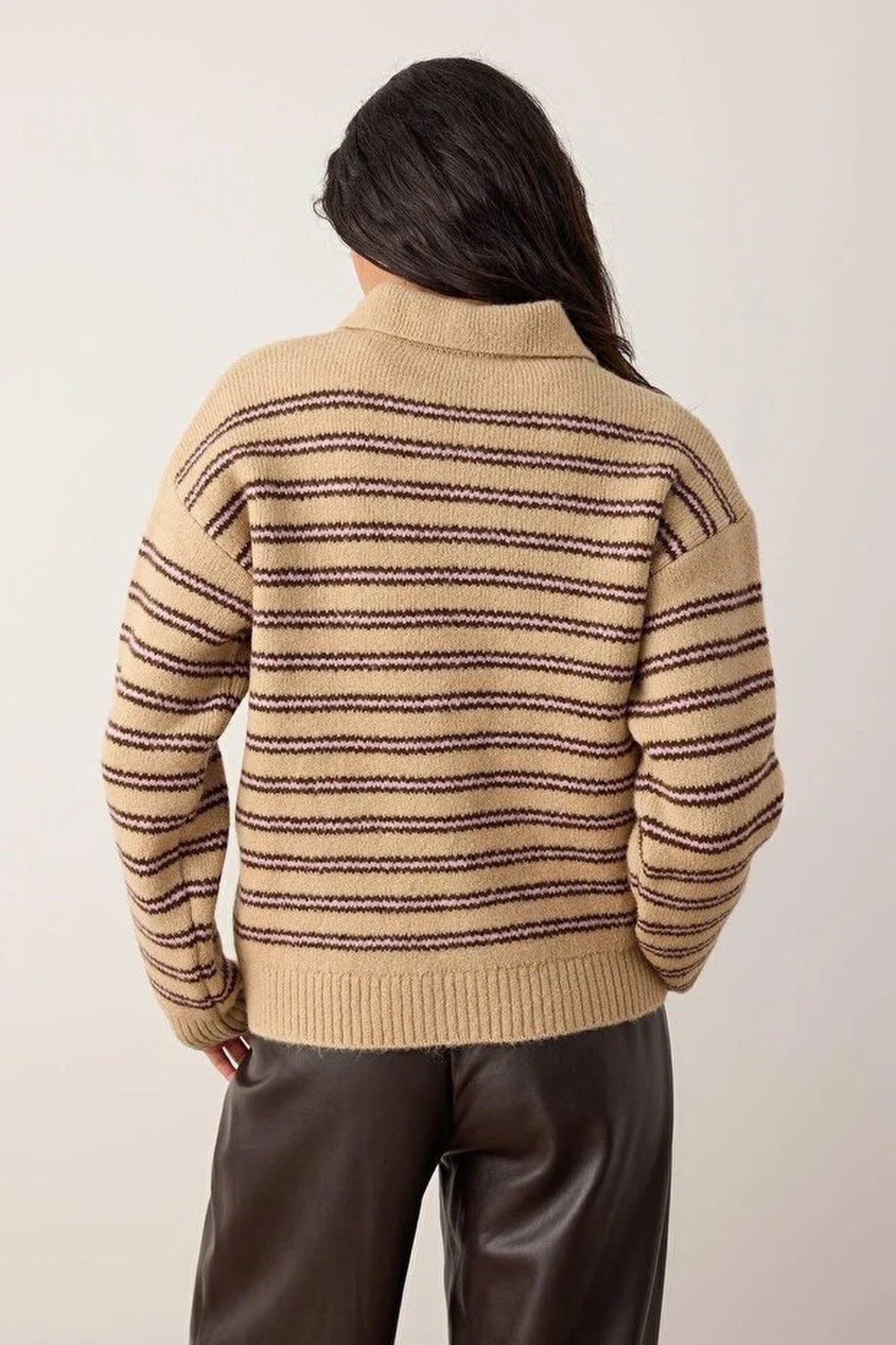 Basic Loose Fit Special Yarn Striped Knit Sweater