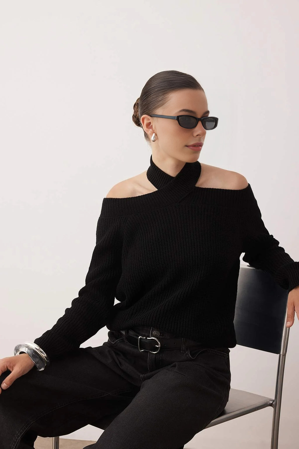 Crop Knit Sweater with Collar Detail