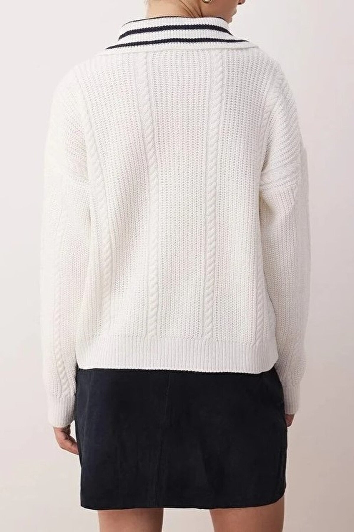 Braided Wide Fit Turn-Down Neck Knit Sweater