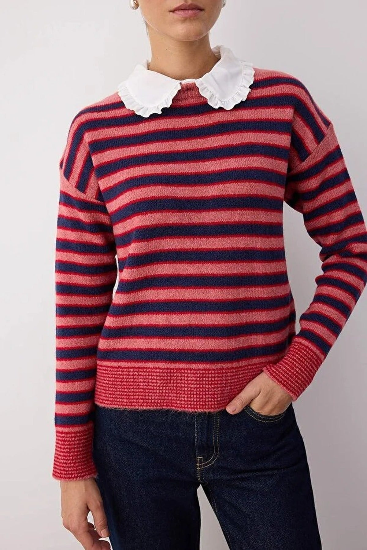 Detachable Collar Lace Trimmed Color Block Knit Sweater