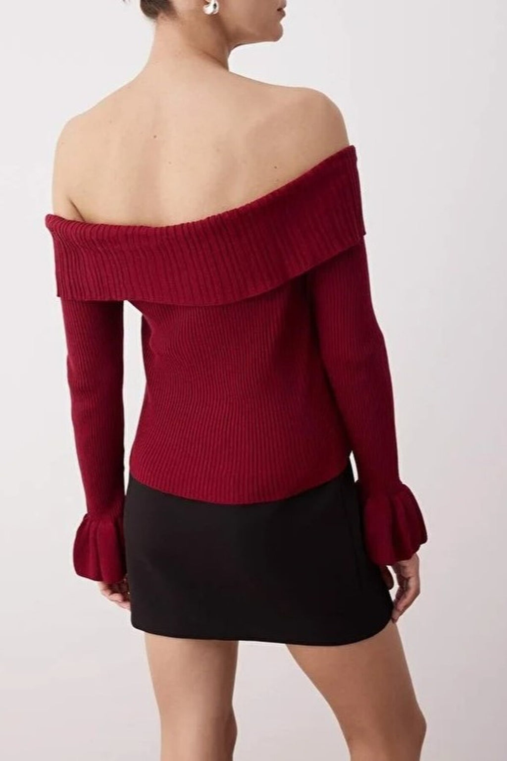 Fitted Carmen Collar Ribbed Knitwear Sweater
