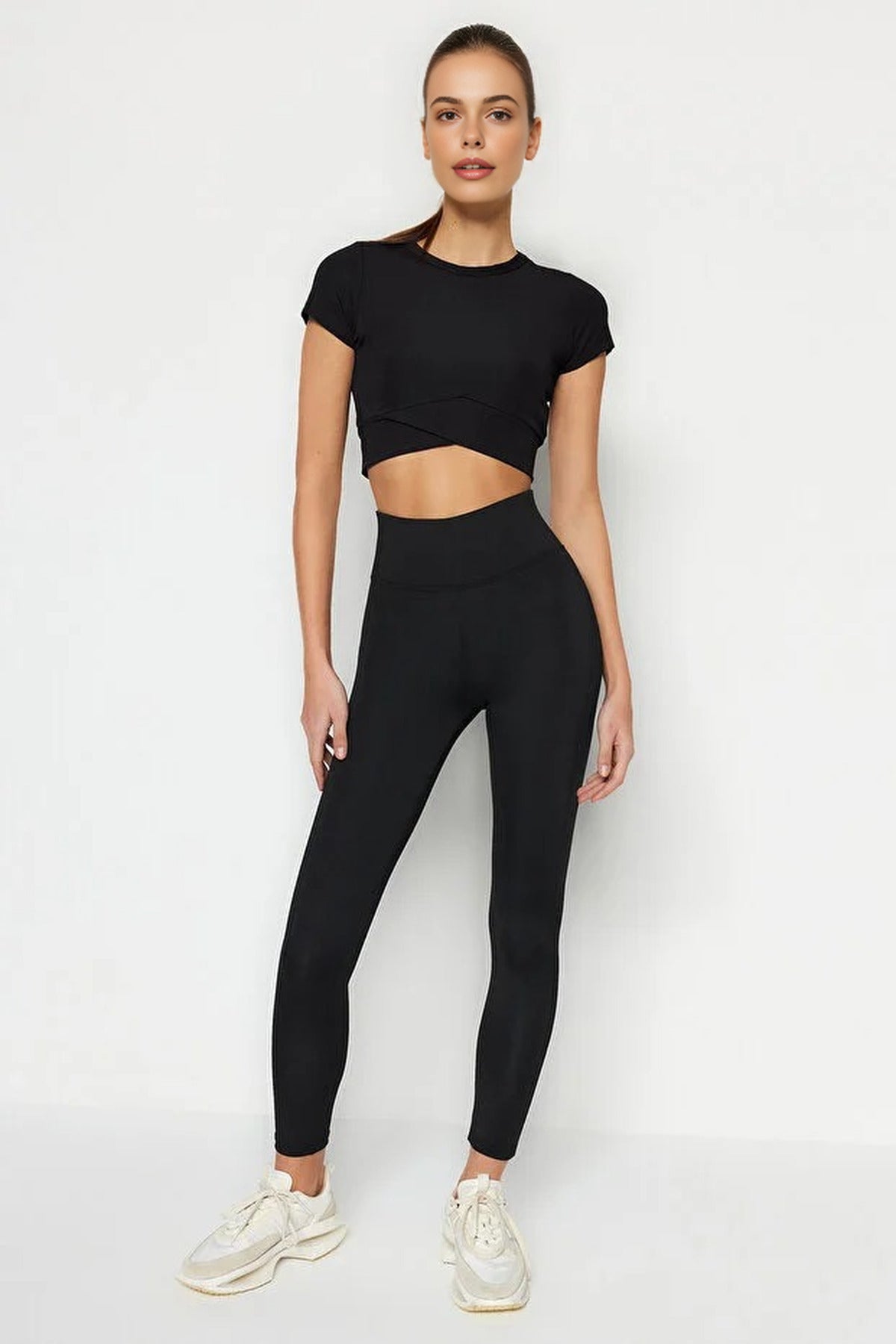 Extra-Compensating Knit Sports Leggings with Wide Waist Elastic