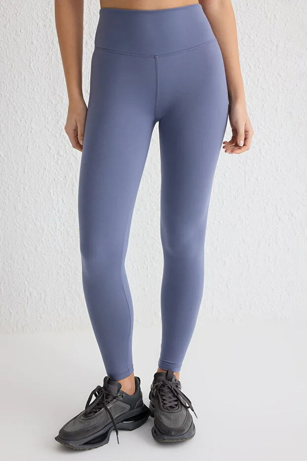 Soft Brushed Fabric Reflective Print Detailed Knitted Sports Leggings