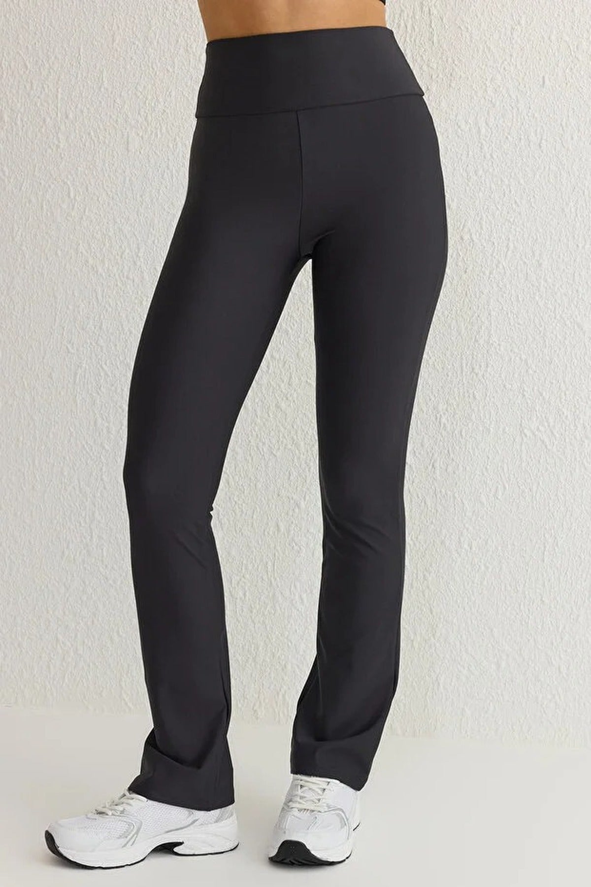 Straight Cut Slimming Knit Sports Leggings