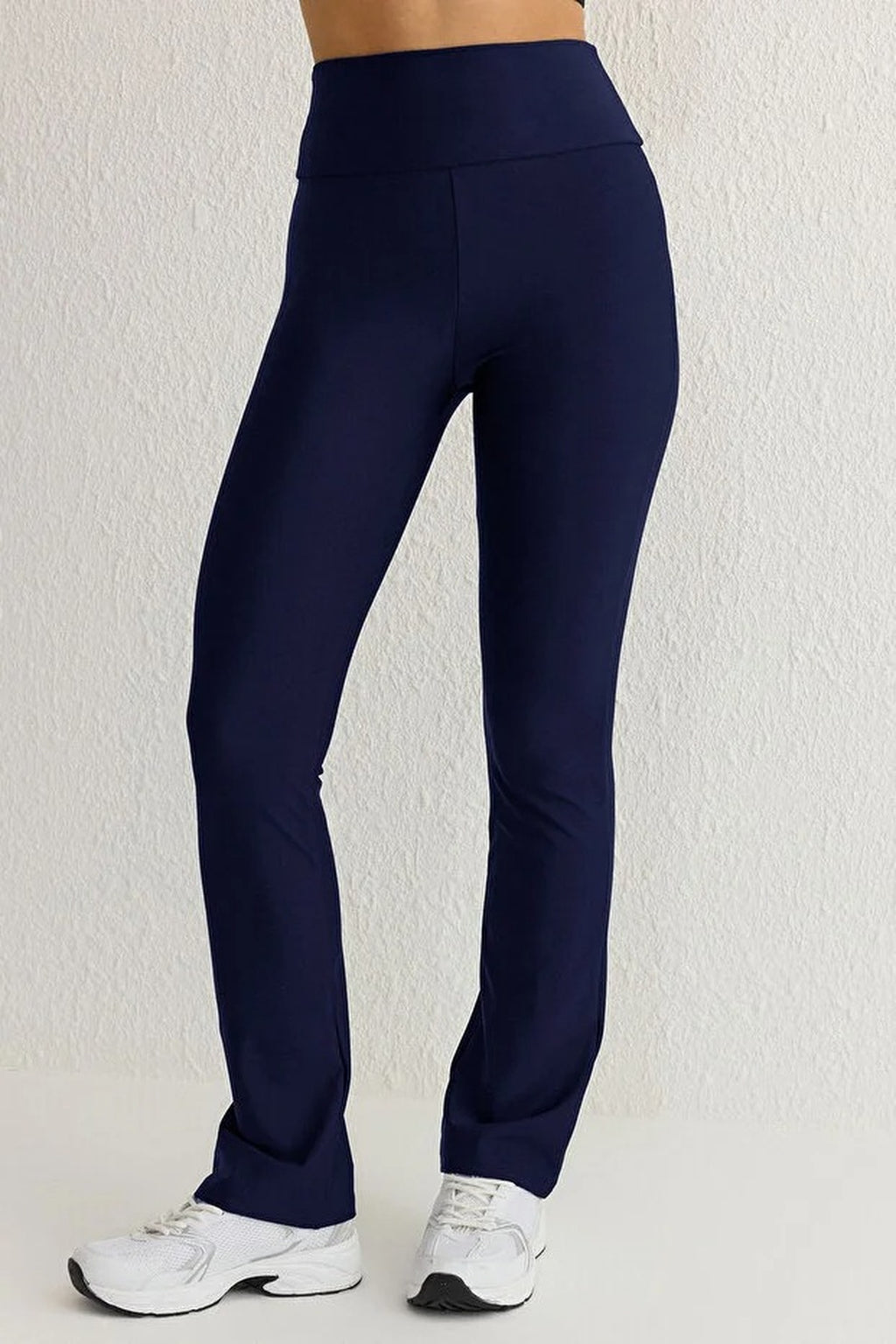 Straight Cut Slimming Knit Sports Leggings