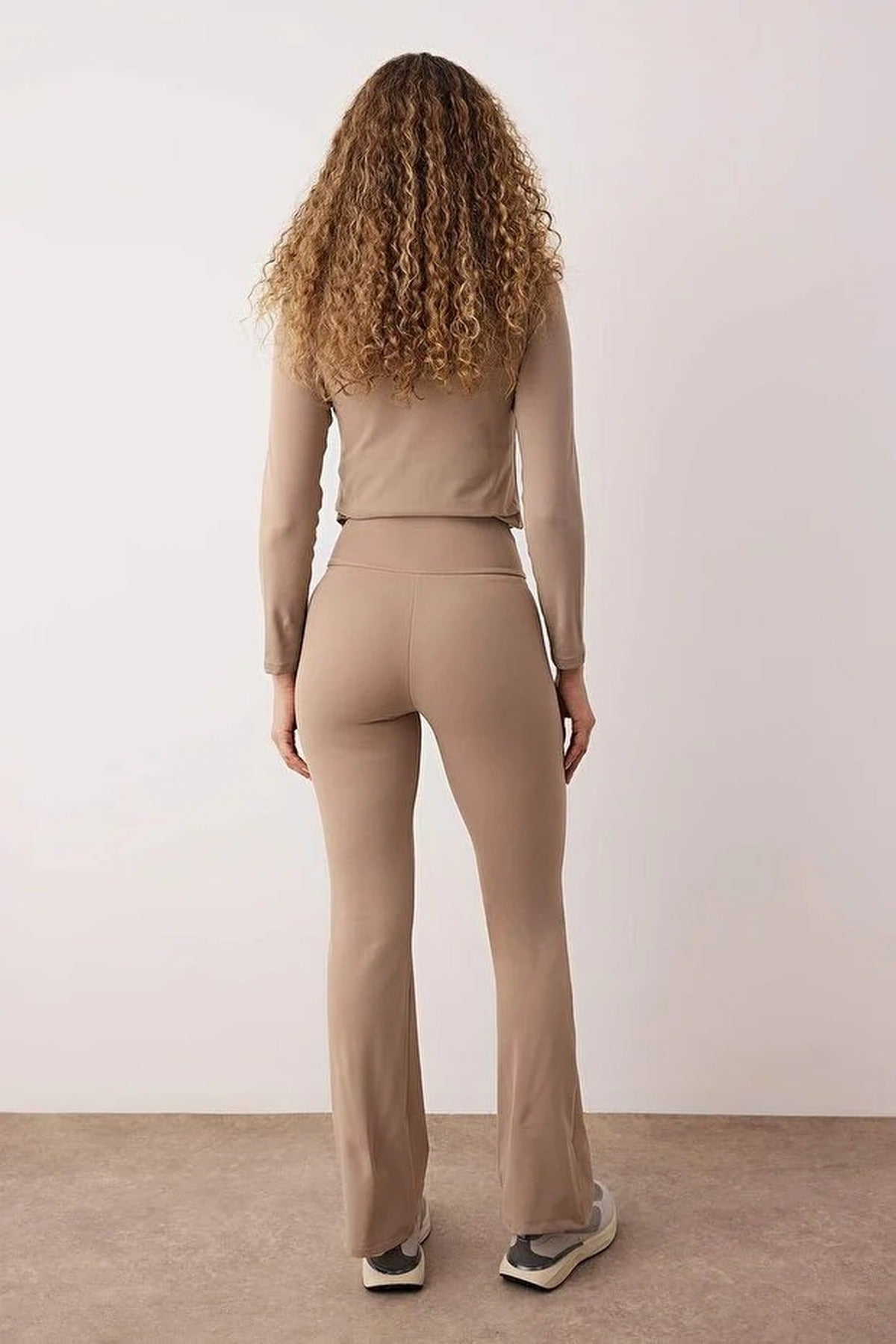 Wrap Waist and Flared Yoga Knit Sports Leggings with Pocket Detail