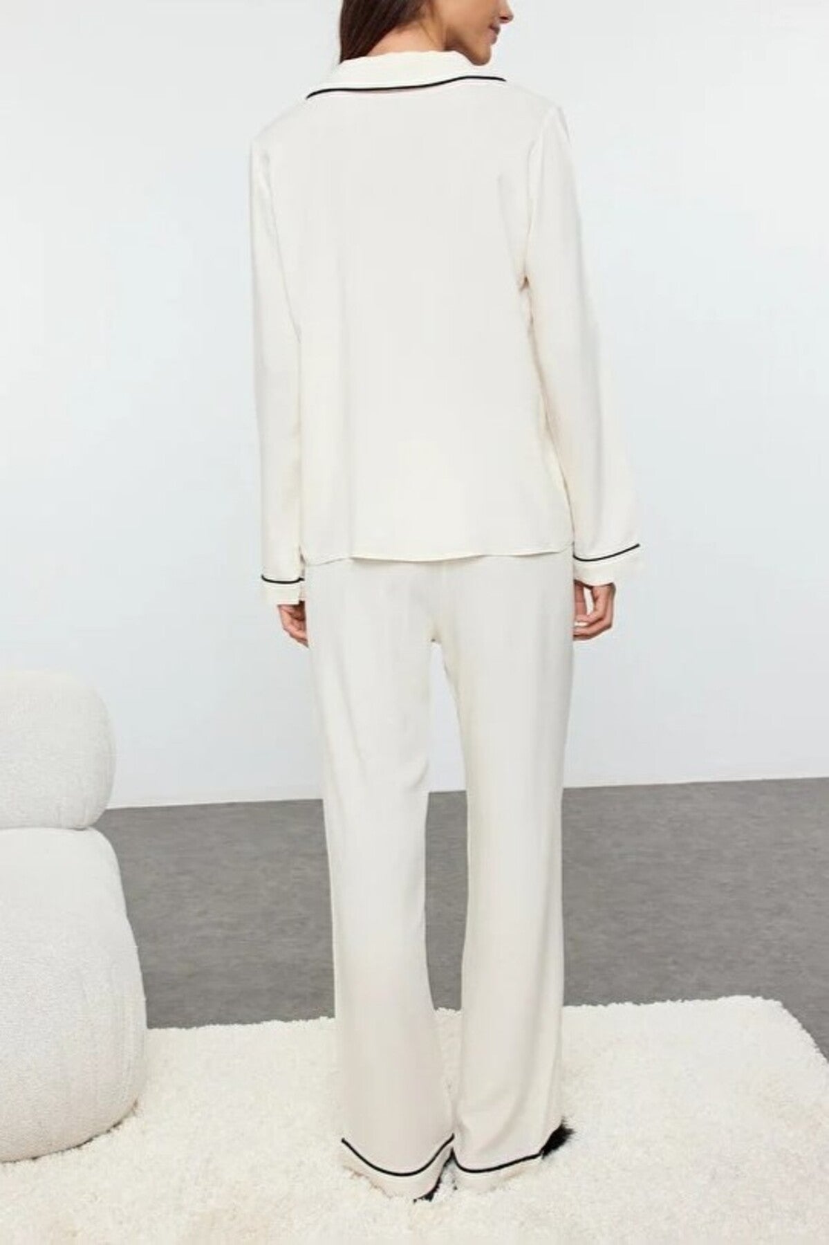 2-Piece Heart Embroidered Viscose Woven Pajama Set