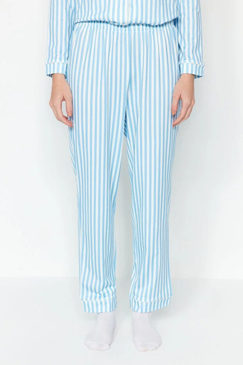 2-Piece Striped Pattern Polar Fleece Lined Shirt-Pants Knit Pajama Set