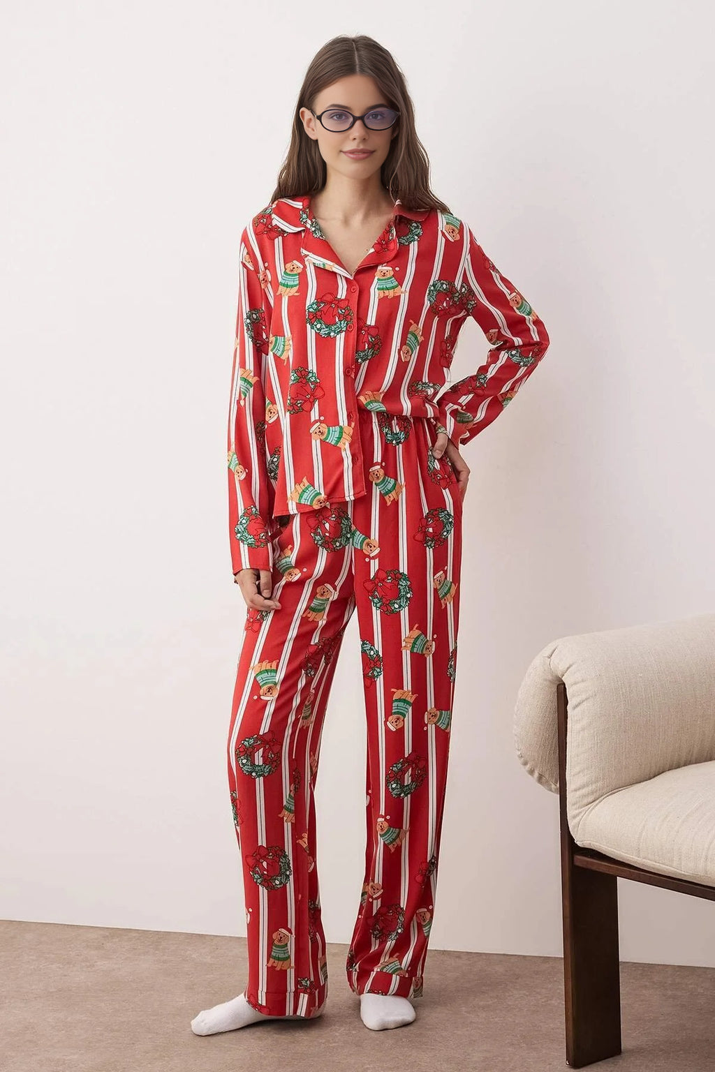 2-Piece Dog Print Christmas Themed Woven Pajama Set