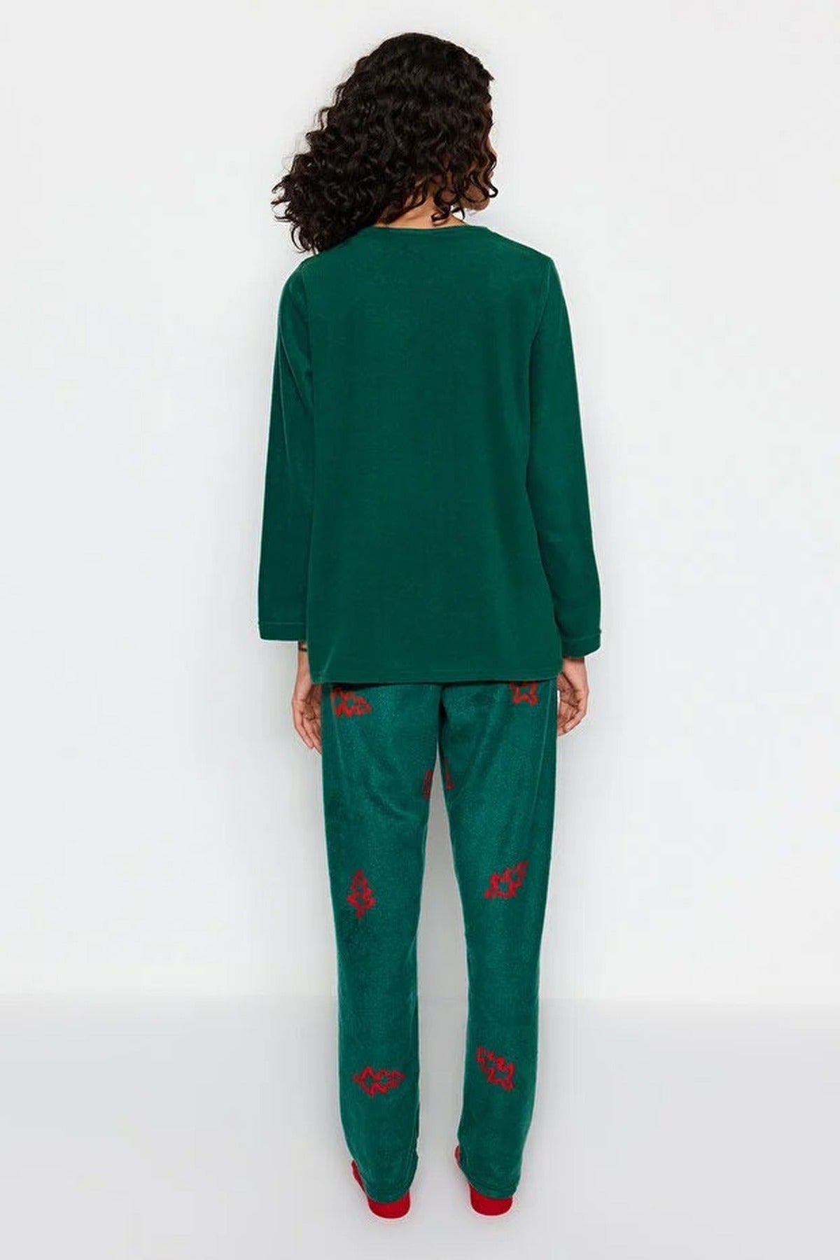 2-Piece Christmas Themed Polar Fleece Winter Knit Pajama Set