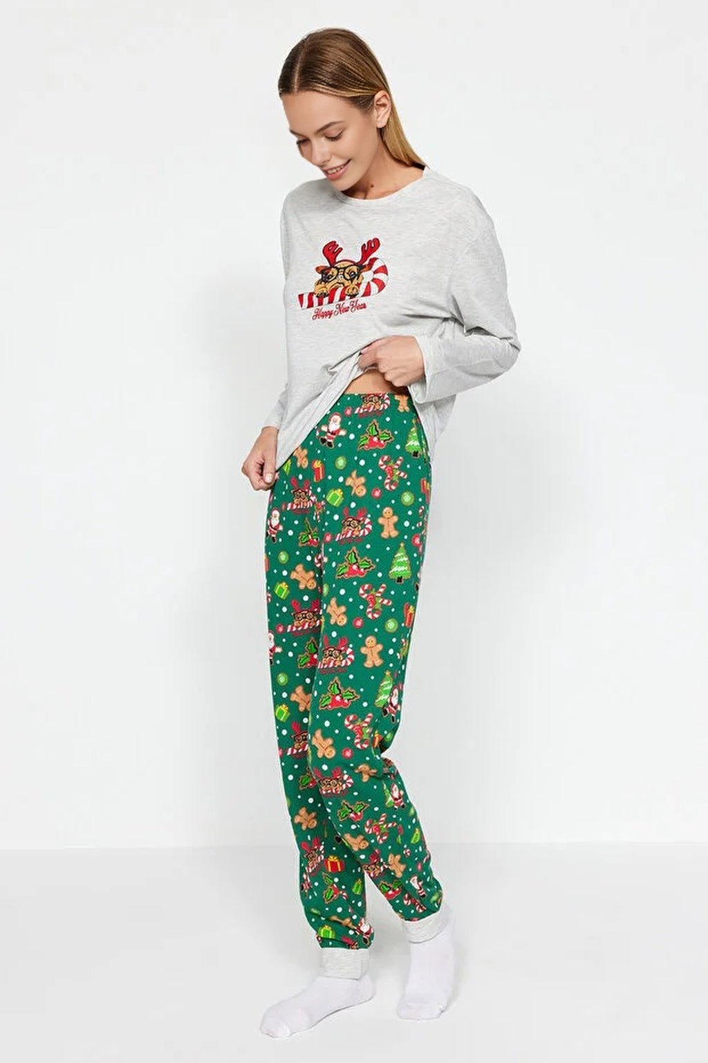 2-Piece 100% Cotton Christmas Themed Knit Pajama Set