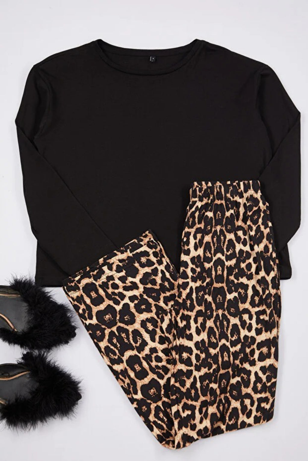 2- Piece Cotton Knit Pajama Set with Leopard Print
