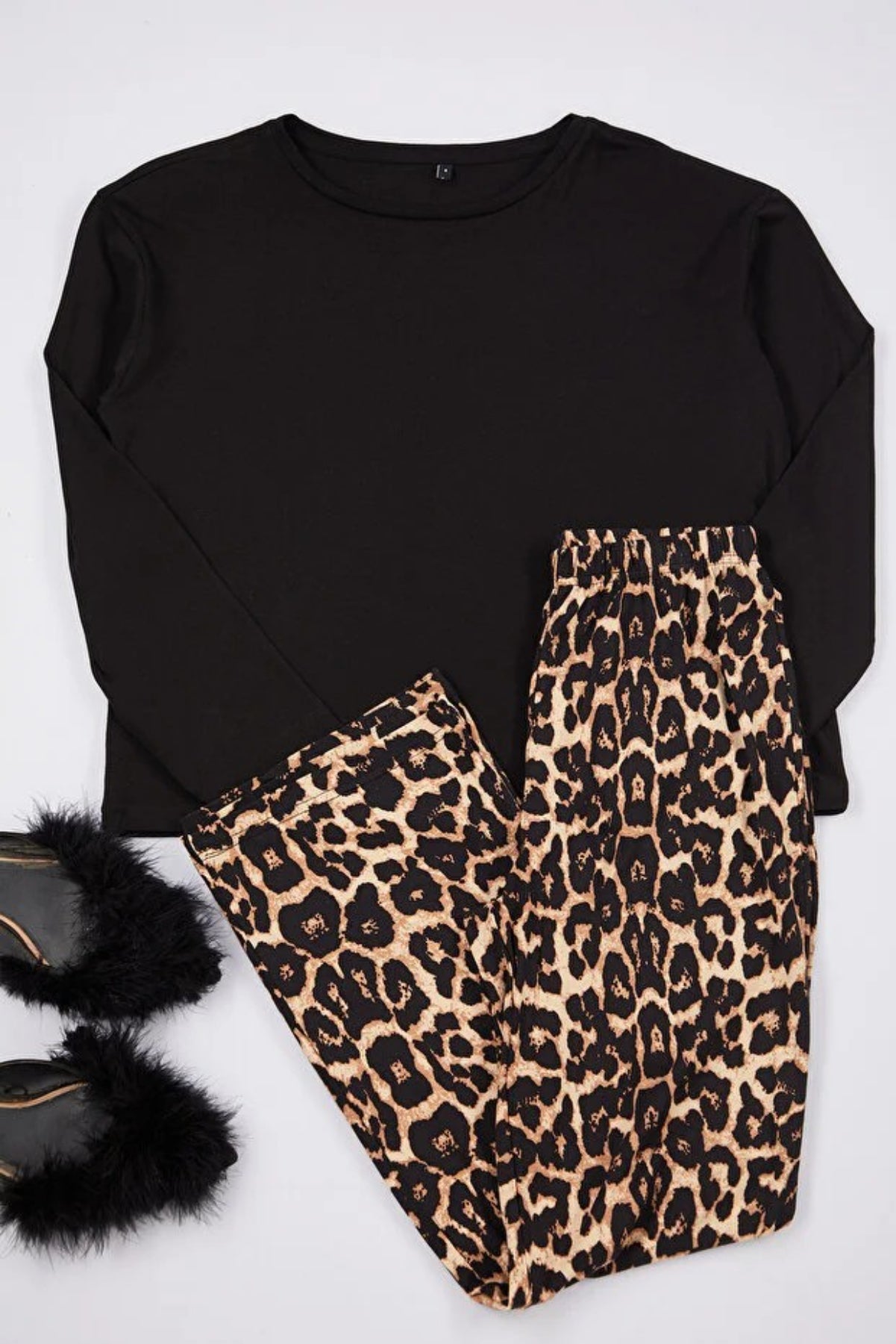 2- Piece Cotton Knit Pajama Set with Leopard Print