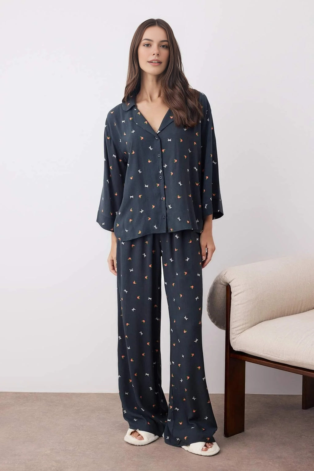 2-Piece Printed Shally Woven Pajama Set
