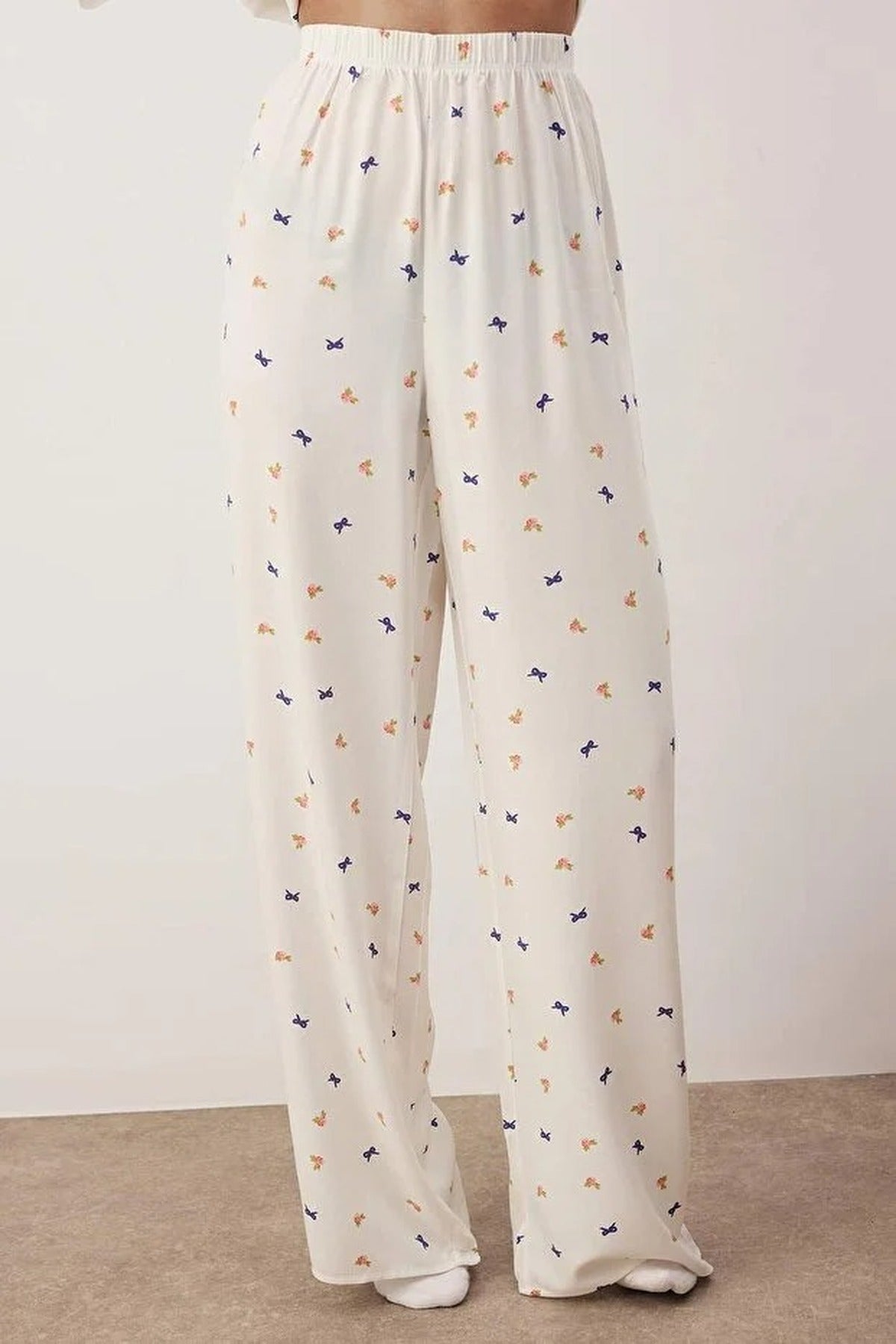 2-Piece Printed Shally Woven Pajama Set