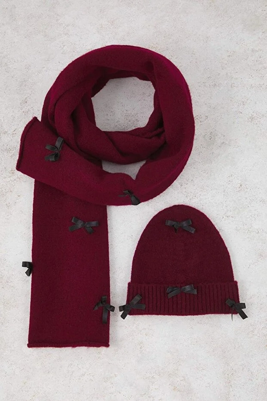 2-Piece Soft Textured Knit Scarf and Beanie Set with Ribbon Detail