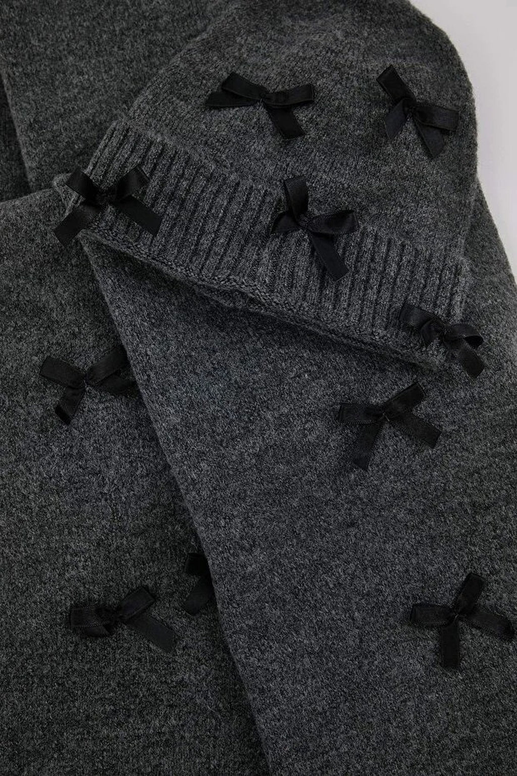 2-Piece Soft Textured Knit Scarf and Beanie Set with Ribbon Detail