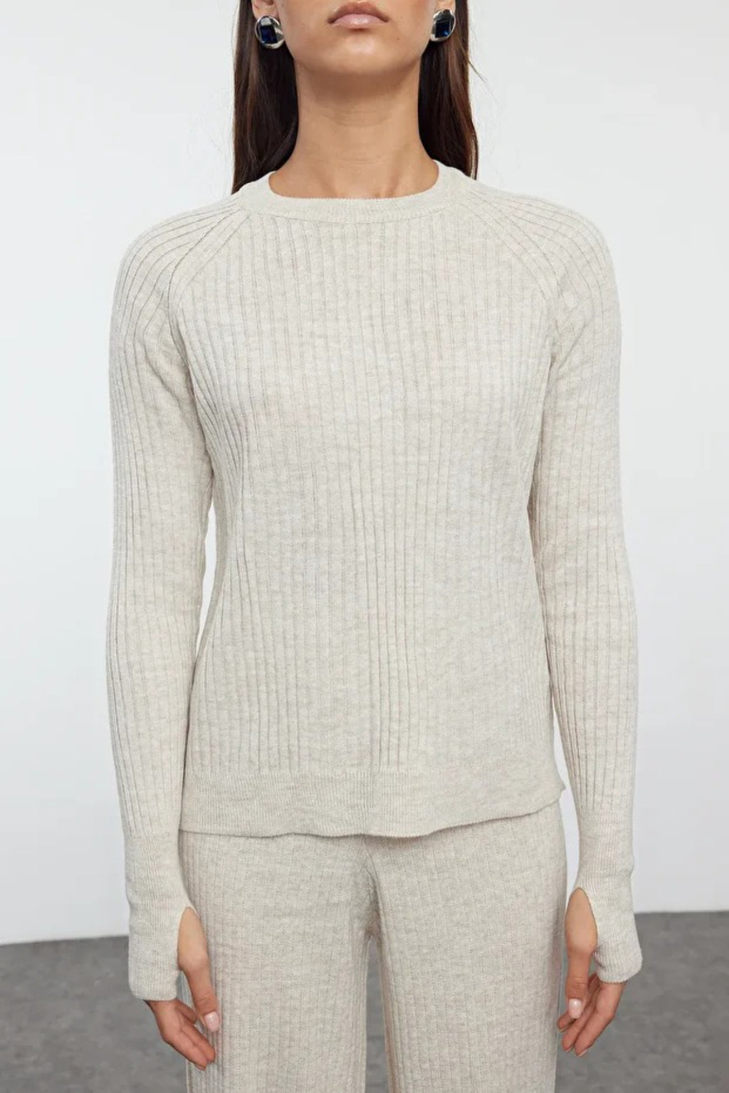 2-Piece Basic Knit Set with Finger Detail