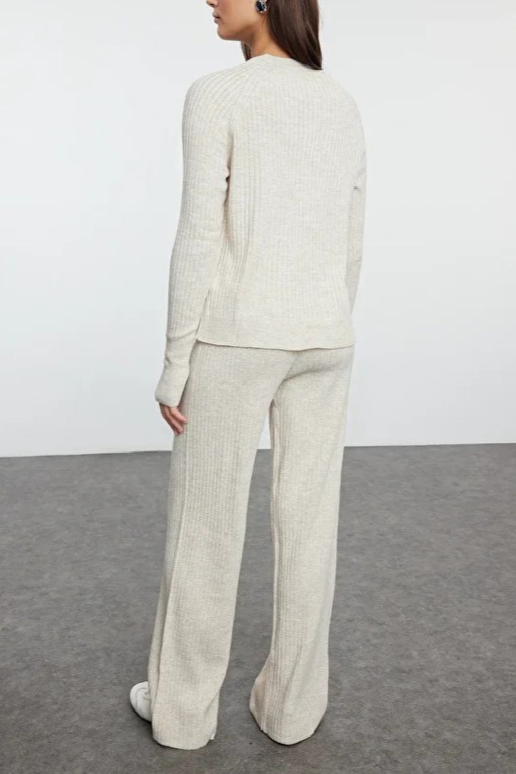 2-Piece Basic Knit Set with Finger Detail