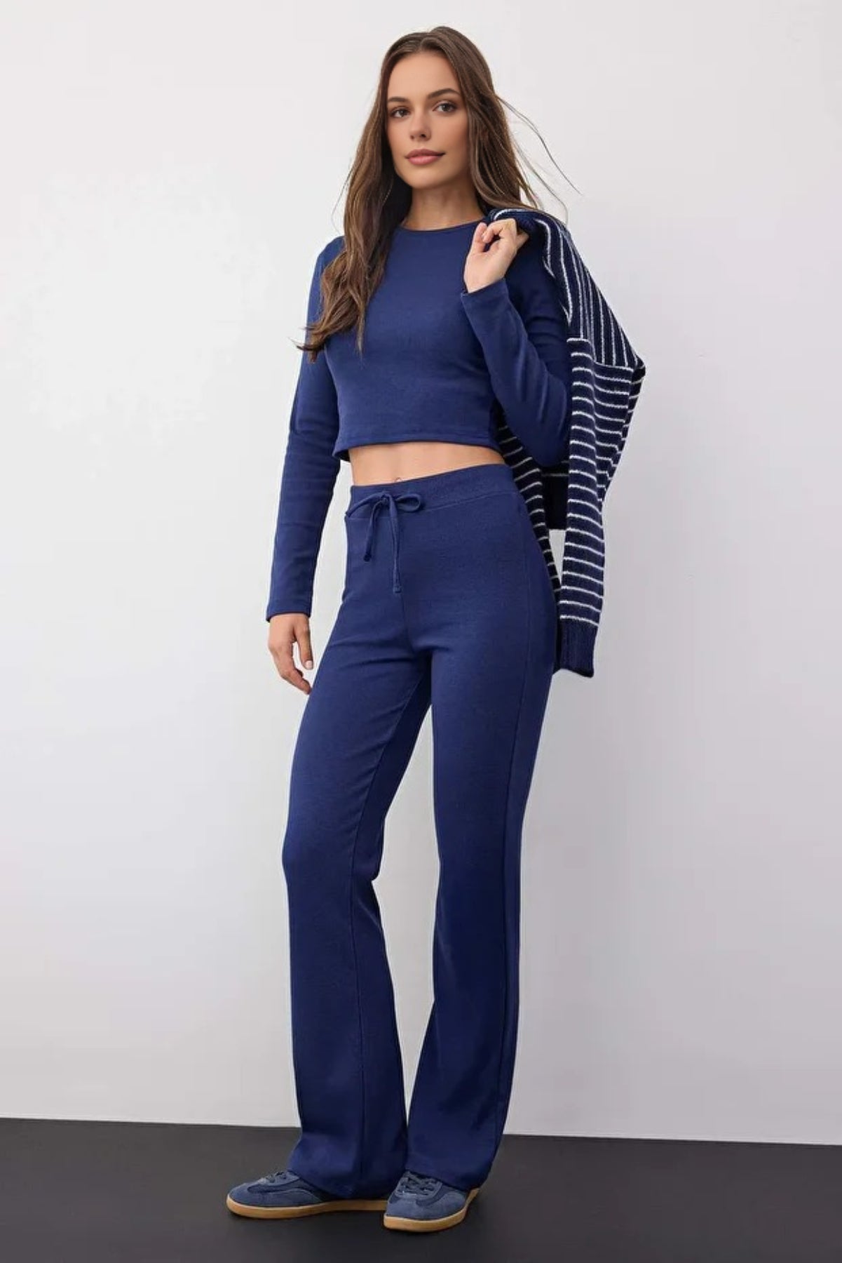 2-Piece Slim Fit Knit Top & Pants Set