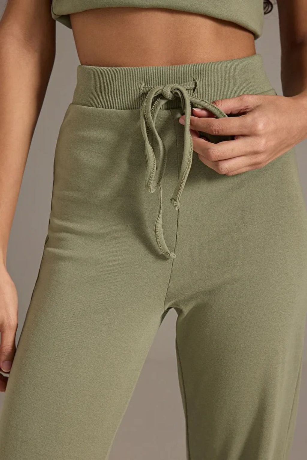 2-Piece Fitted Stretch Woven Top & Pants Set