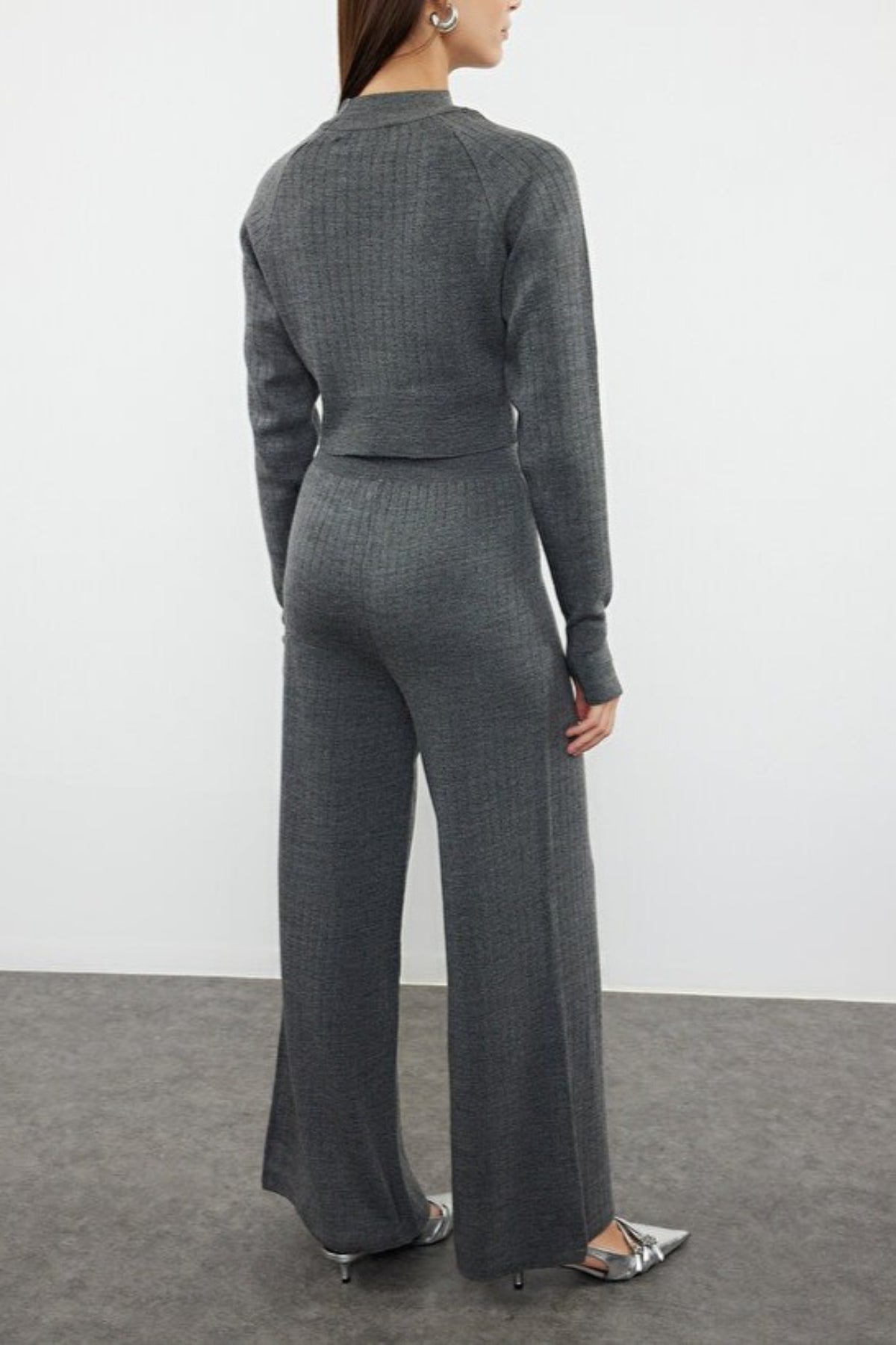 2-Piece Crop Knit Top & Pants Set with Finger Detail