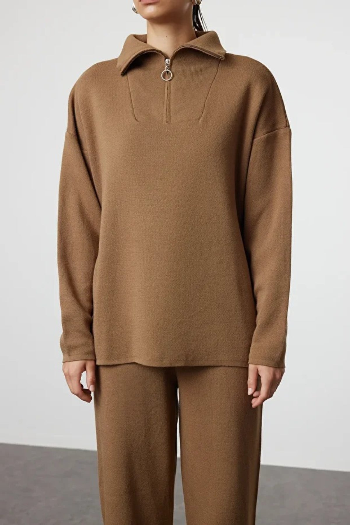 2-Piece Loose Fit Zip-Up Knit Top & Pants Set