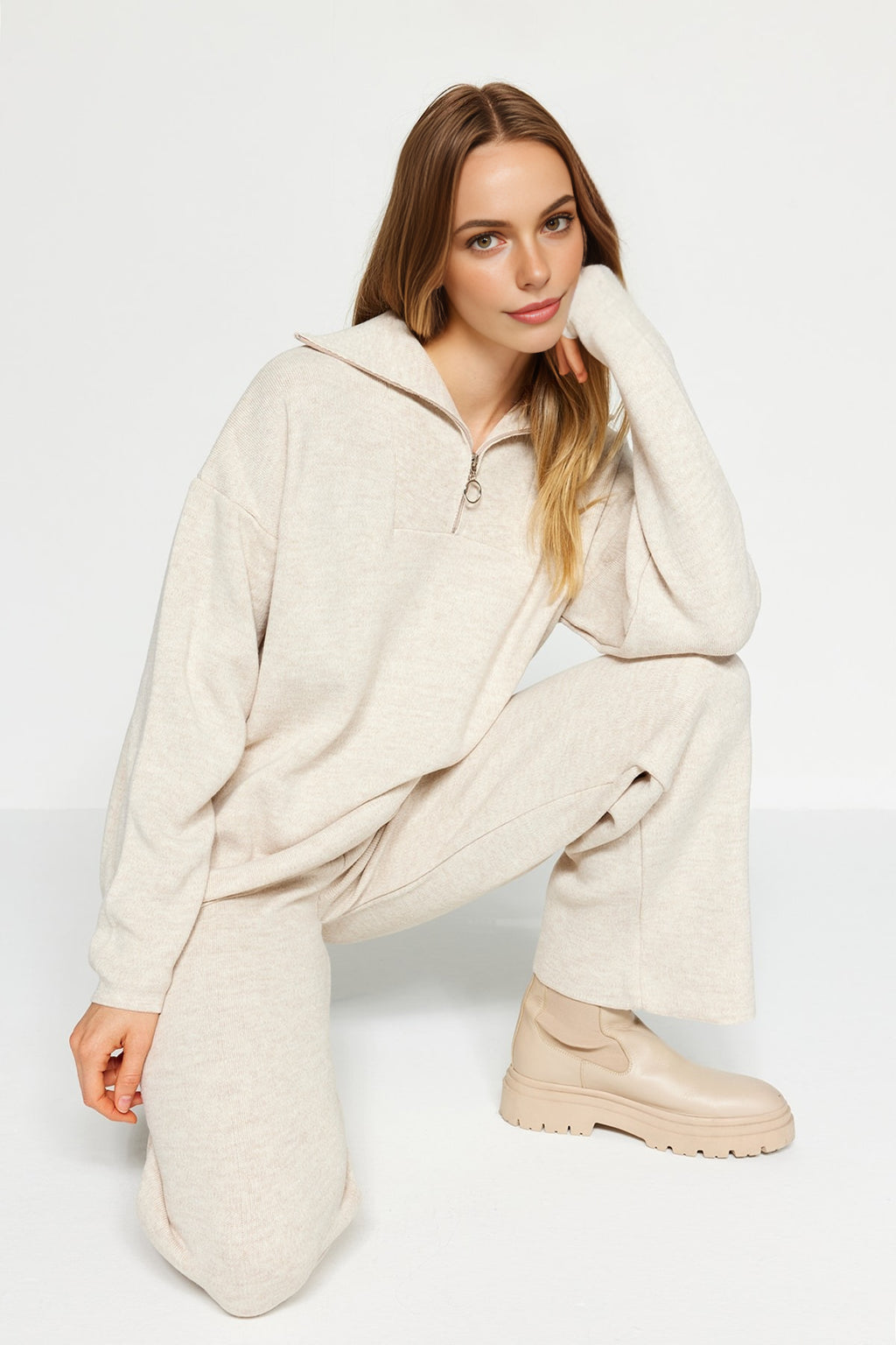 2-Piece Loose Fit Zip-Up Knit Top & Pants Set