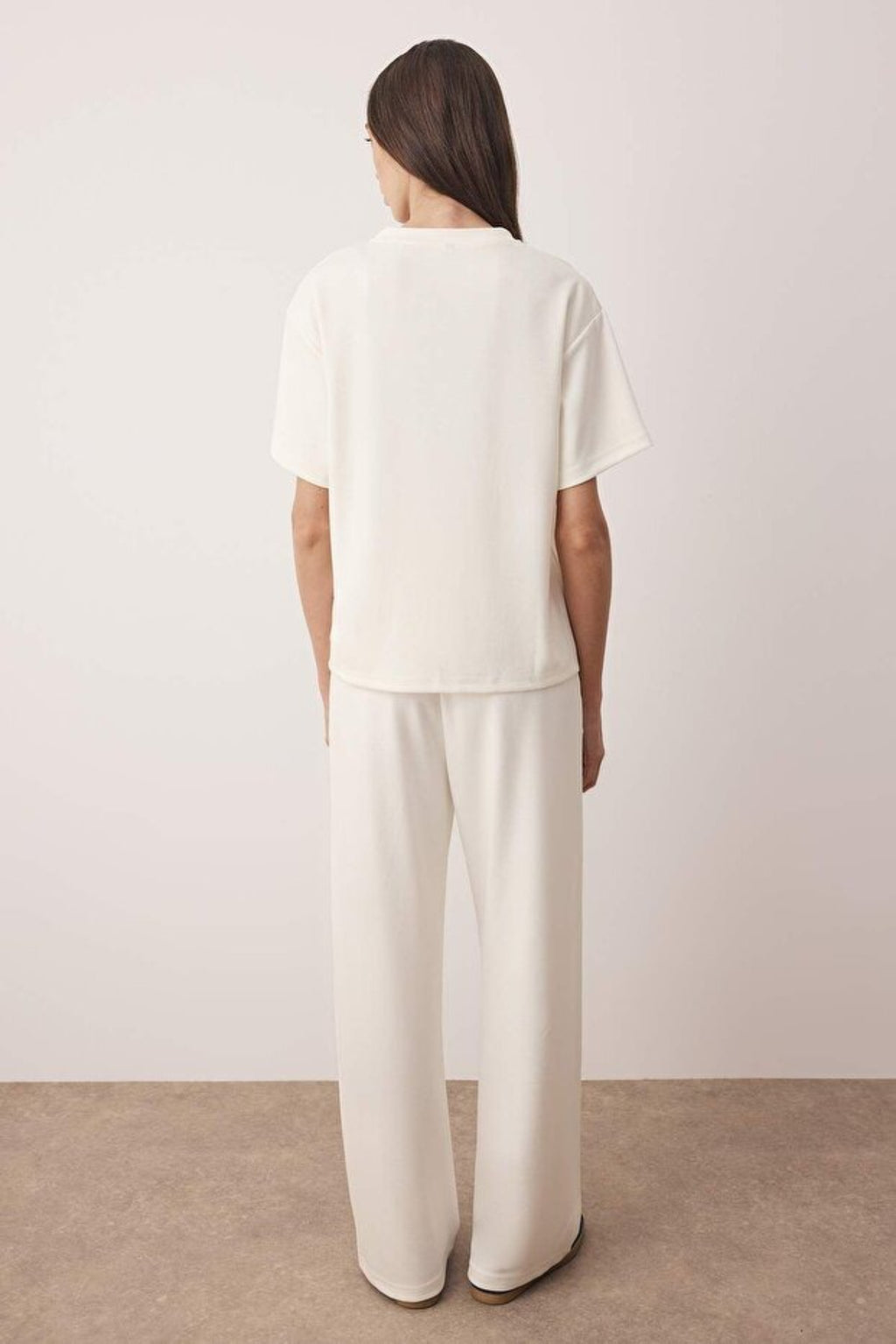 2-Piece Short Sleeve Crew Neck Relaxed Fit Stretch Knit Top & Pants Set