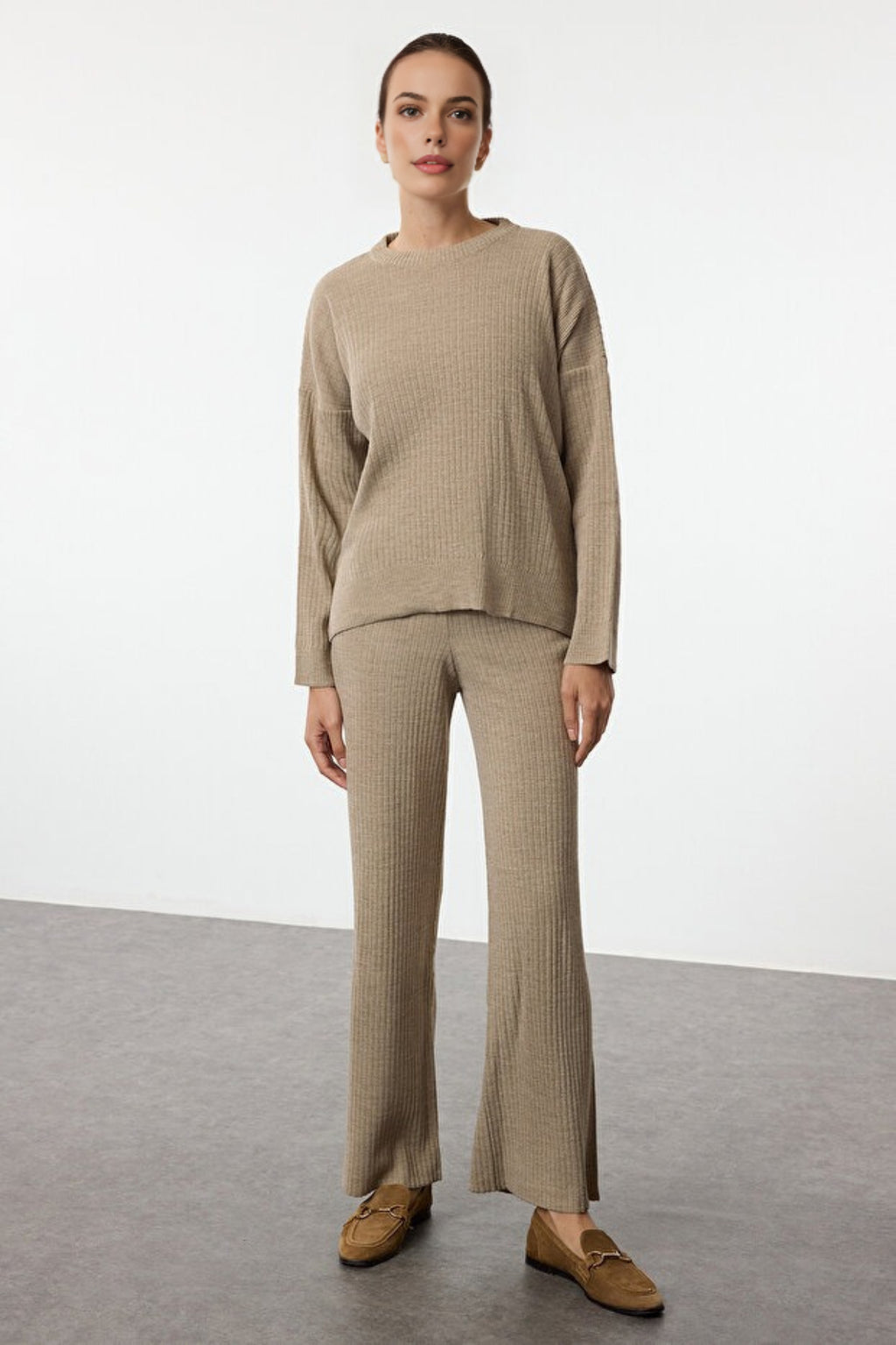 2-Piece Loose Fit Basic Ribbed Knit Top & Pants Set